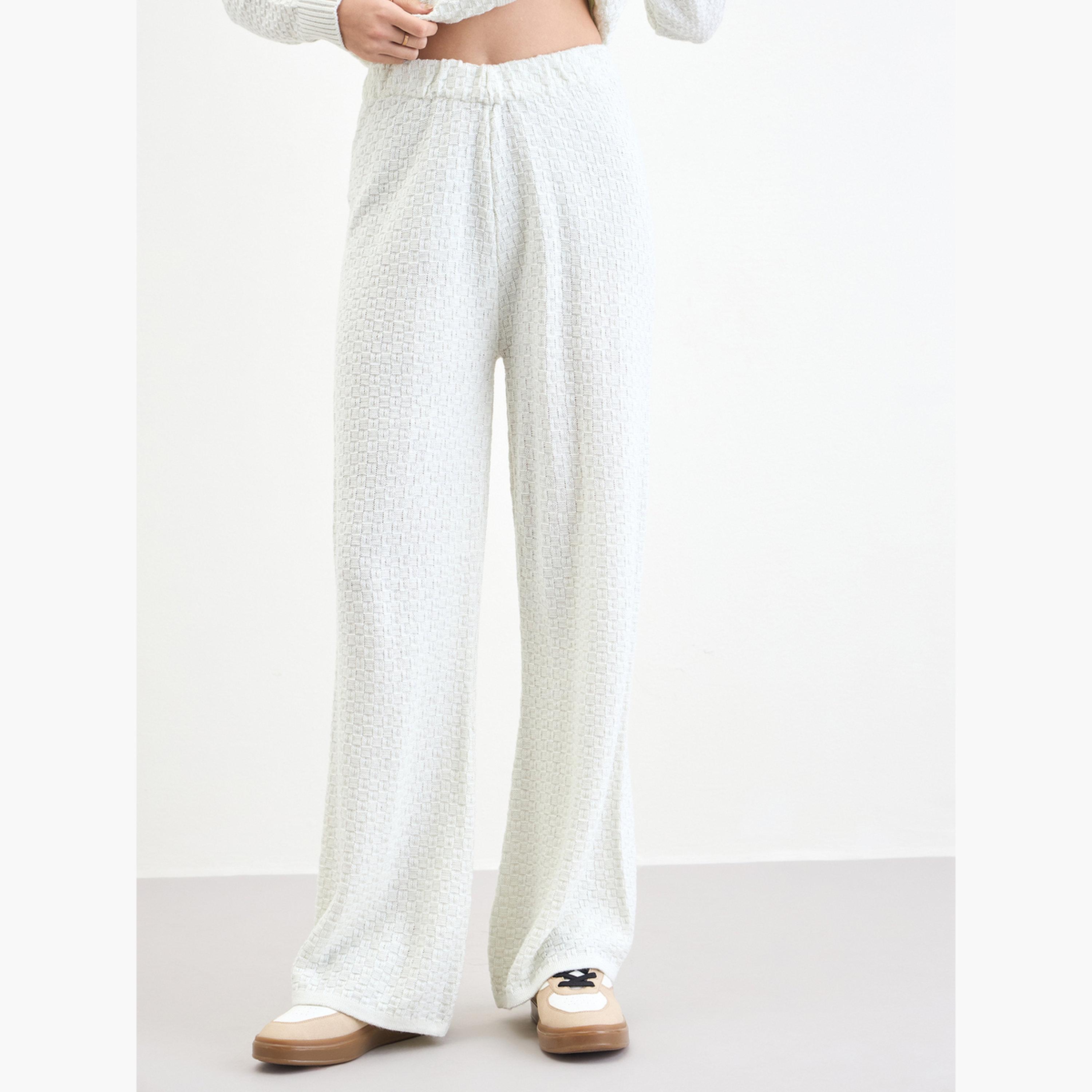 ستايلي - كارديجان وبنطال محبوكان من لوركس لون اوف وايت-women-clothing-coordsets-image-5