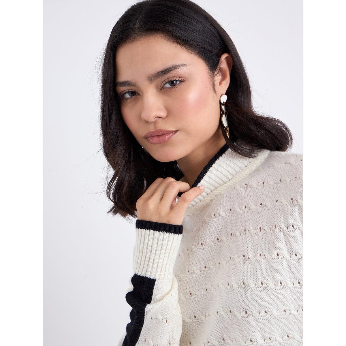 طقم منسق من بنطال وكنزة محبوكة-women-clothing-coordsets-image-3