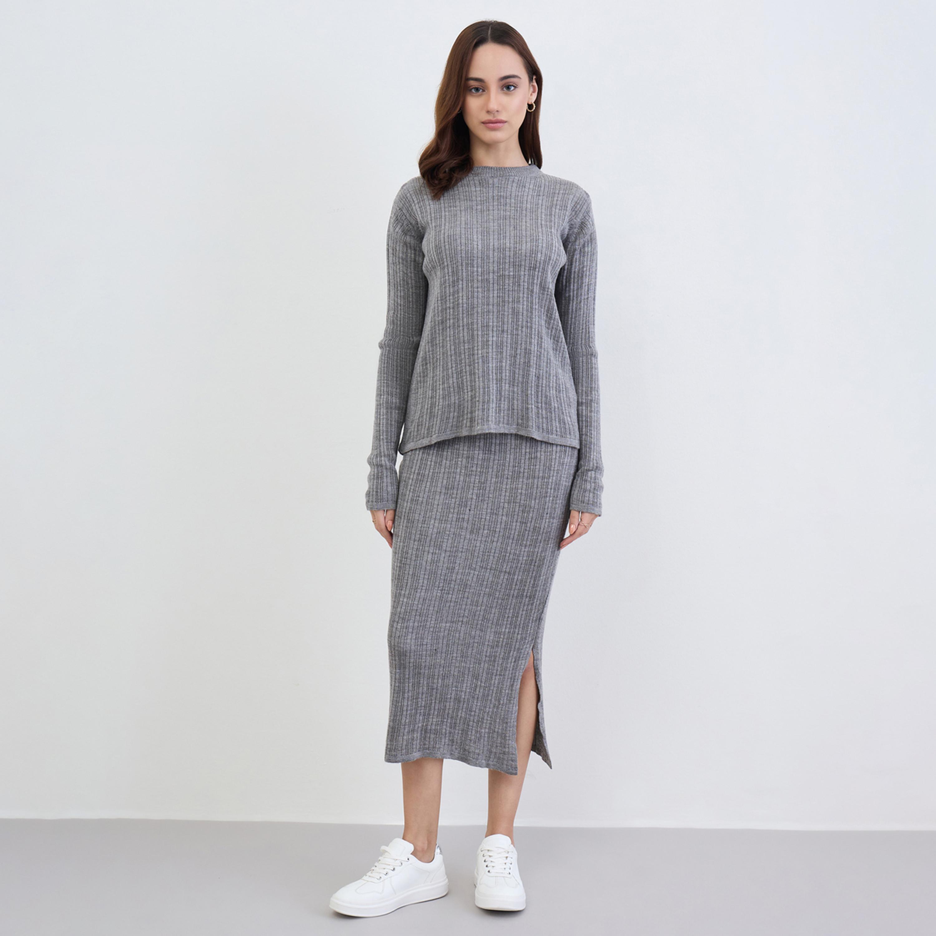 ستايلي - سترة رمادية مضلعة محبوكة وتنورة منسقة-women-clothing-coordsets-image-1