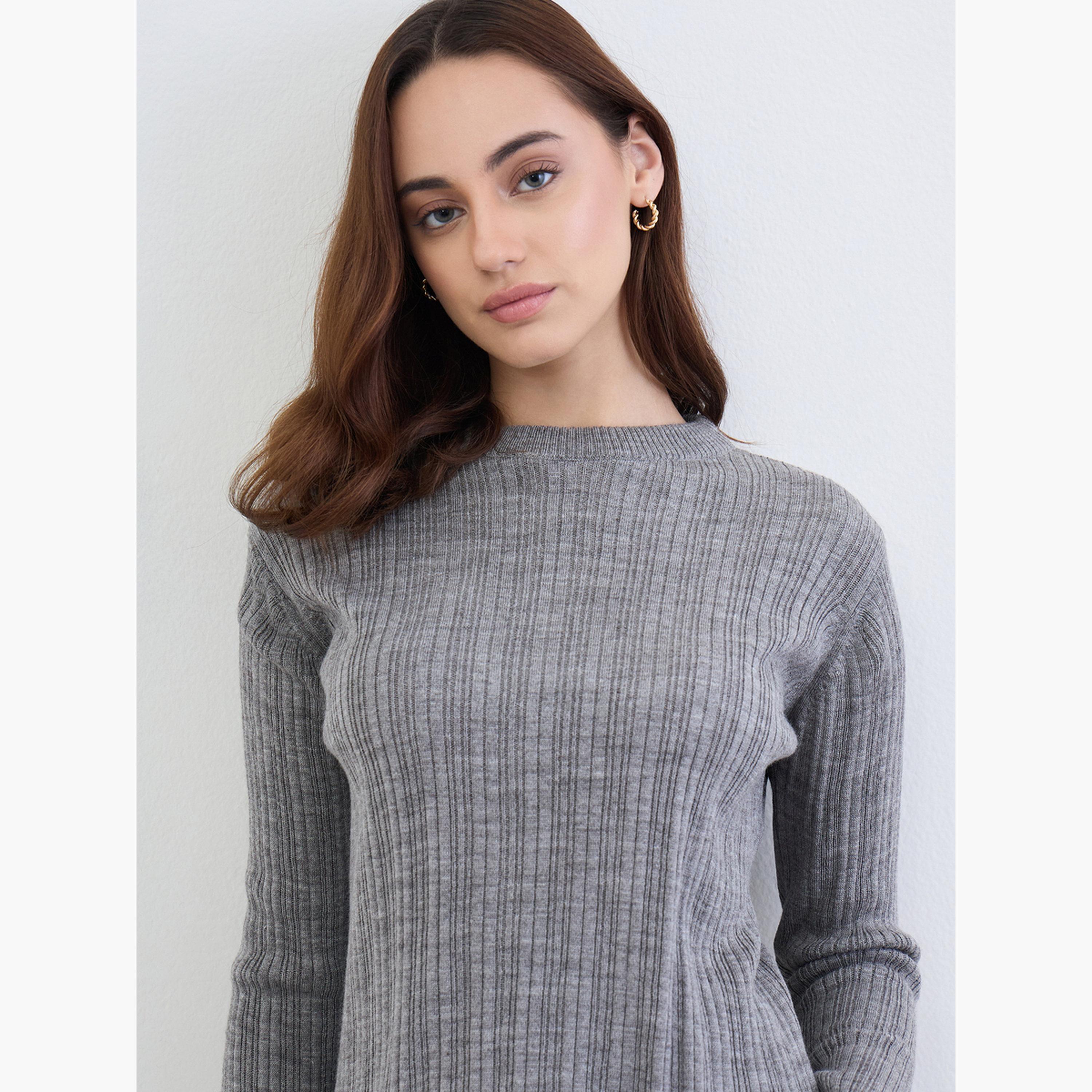 ستايلي - سترة رمادية مضلعة محبوكة وتنورة منسقة-women-clothing-coordsets-image-4