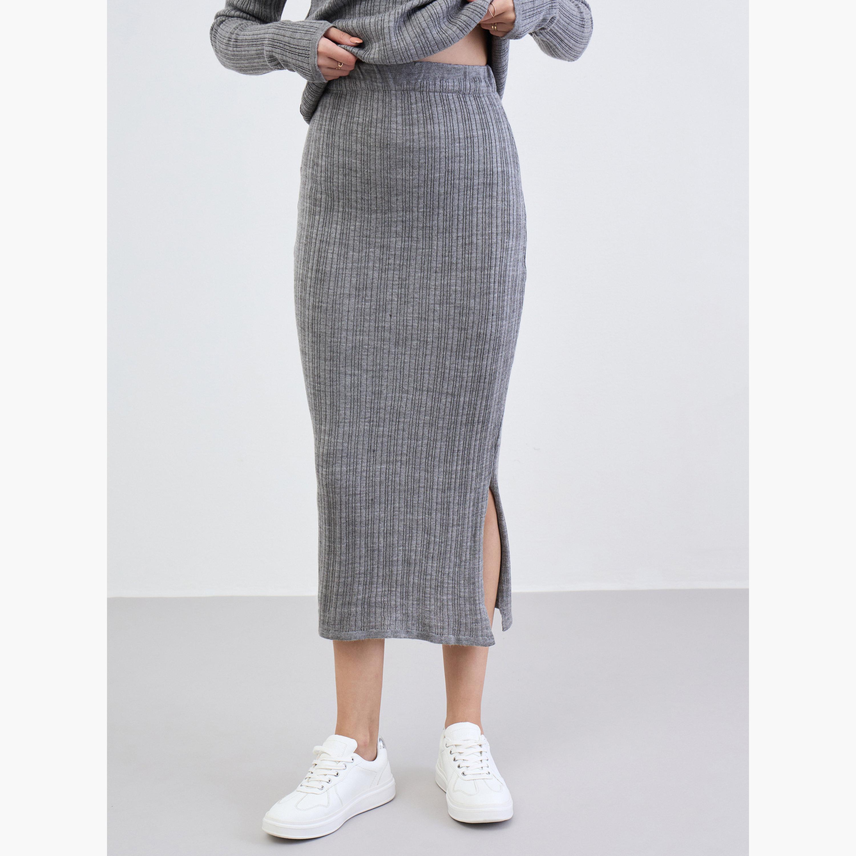 ستايلي - سترة رمادية مضلعة محبوكة وتنورة منسقة-women-clothing-coordsets-image-6
