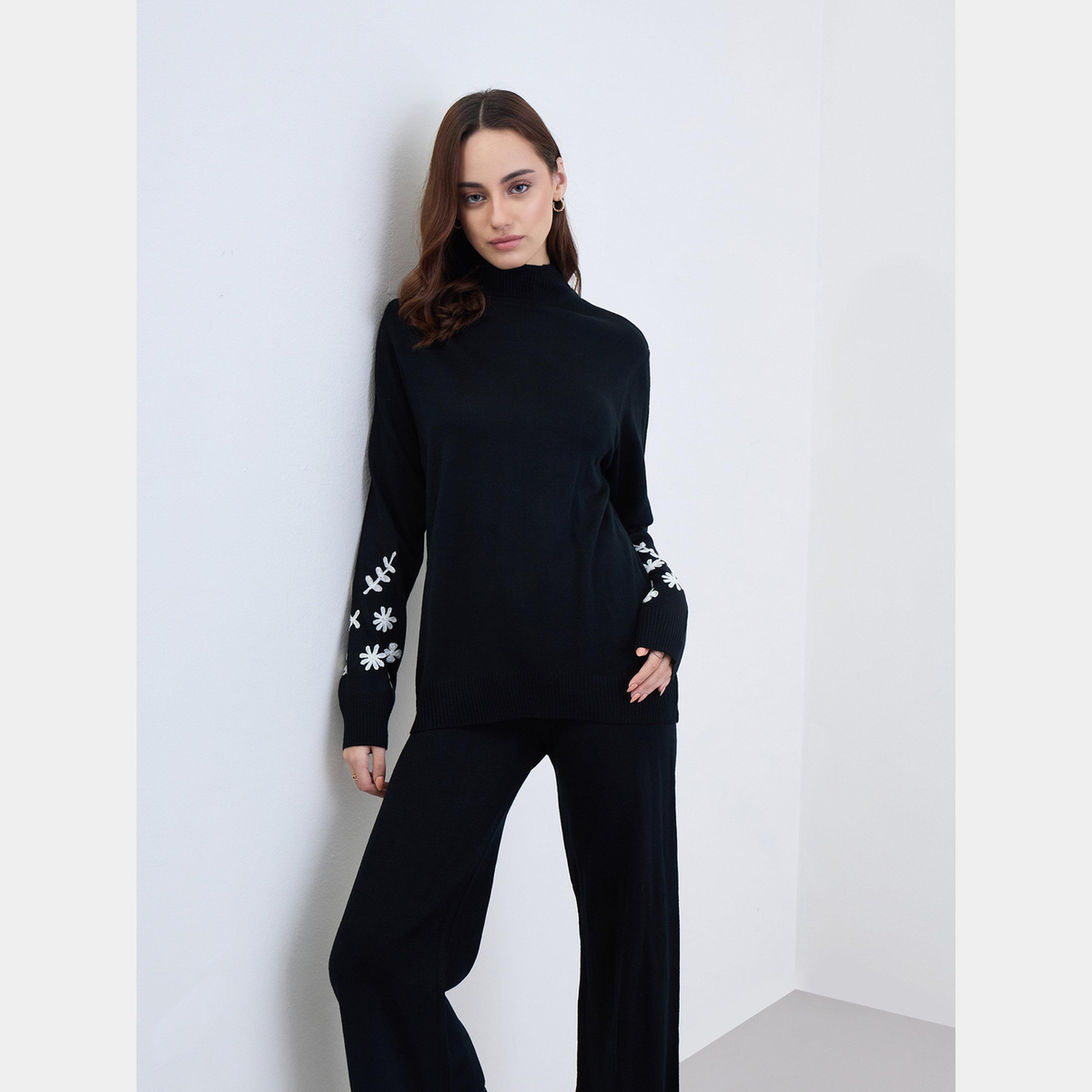 Styli Black Embroidered Sweater and Pants Co-Ords-women-clothing-coordsets-image-2