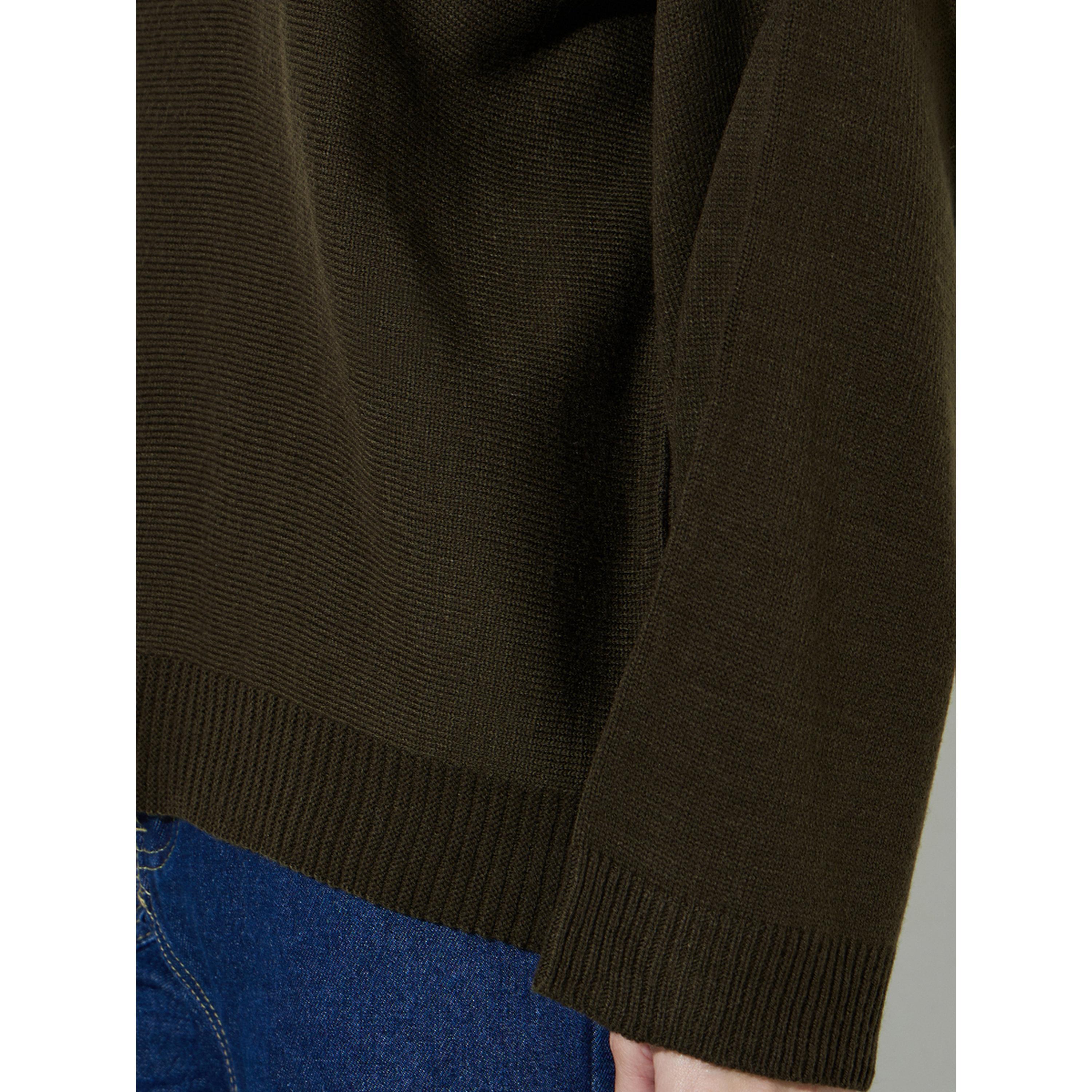Styli Olive Green Oversized Knit Sweater-women-winterwear-cardigansandjumpers-jumpers-image-5