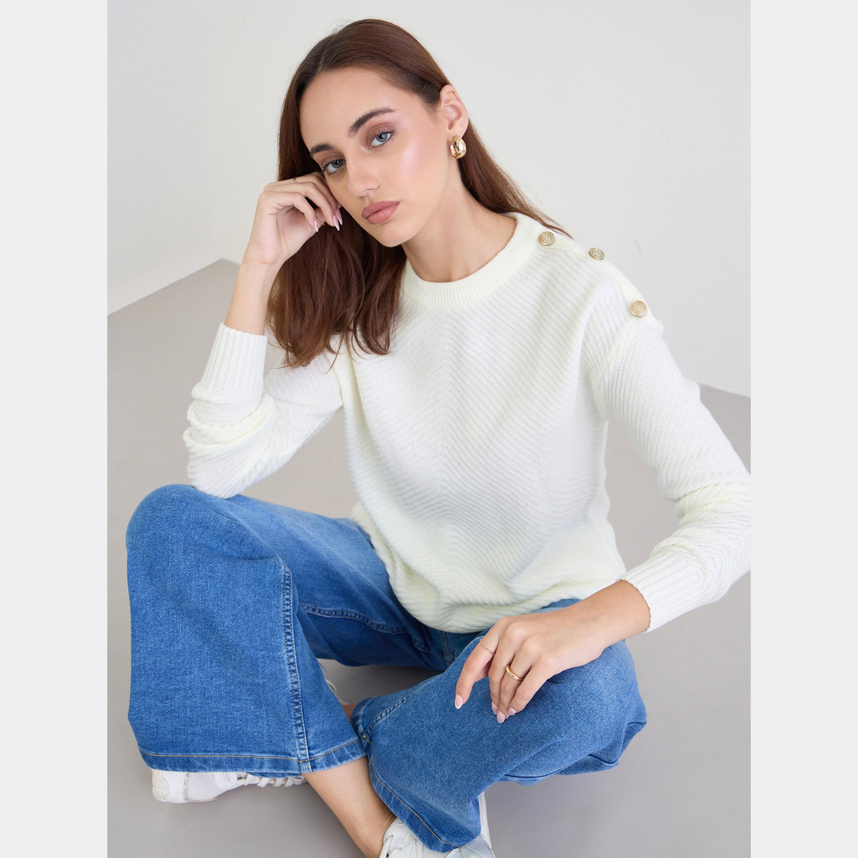 ستايلي - سترة نسائية بأكمام طويلة وياقة مستديرة وتفاصيل أزرار لون اوف وايت-women-clothing-cardigansandjumpers-jumpers-image-3