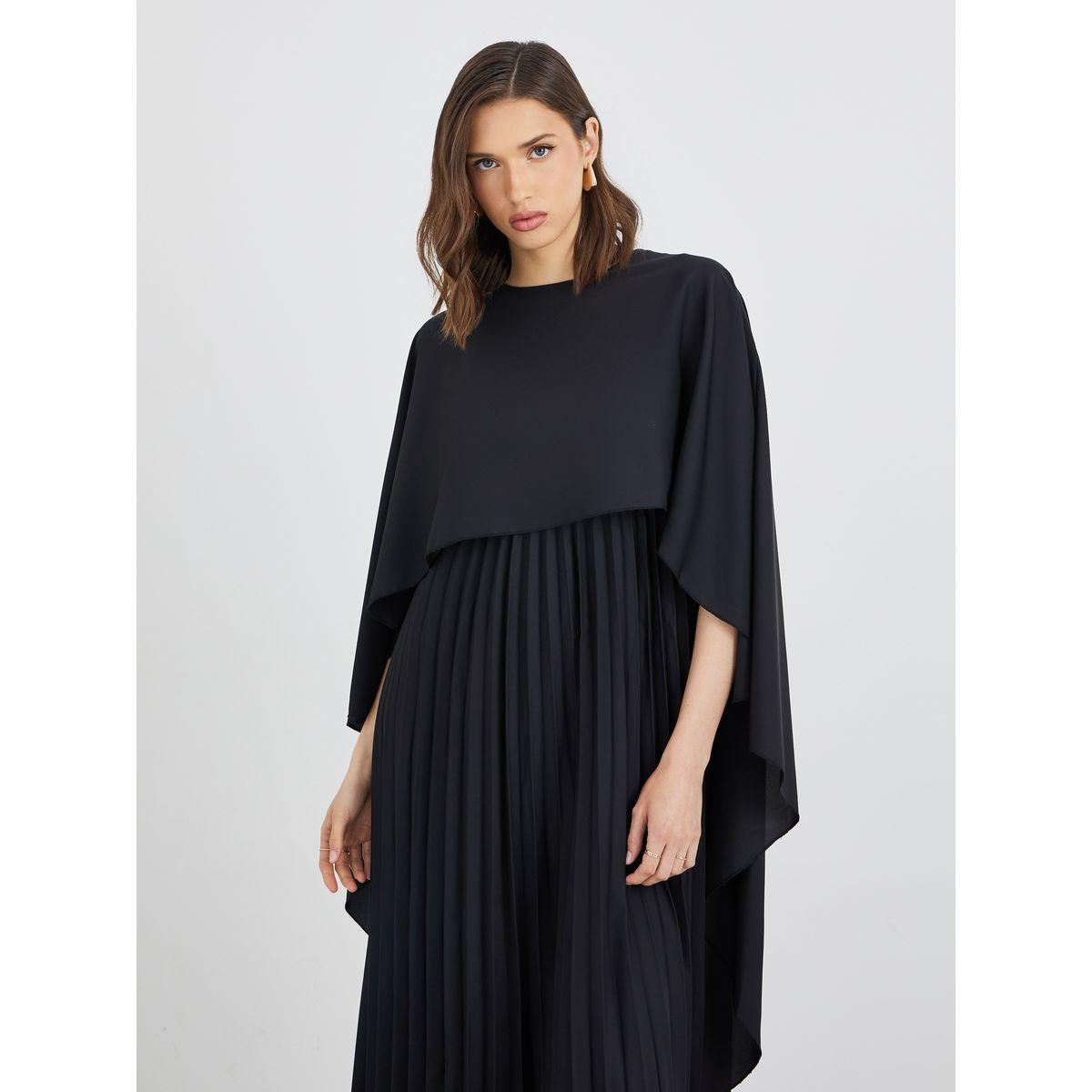 Styli Solid Cape Sleeve Pleated Detail Maxi Dress-women-clothing-dresses-image-3