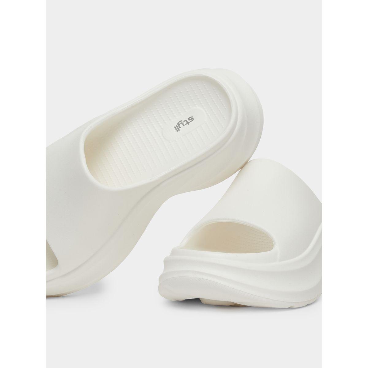 شبشب سهل الارتداء بنعل ويدج-women-shoes-flipflopsandslides-image-3