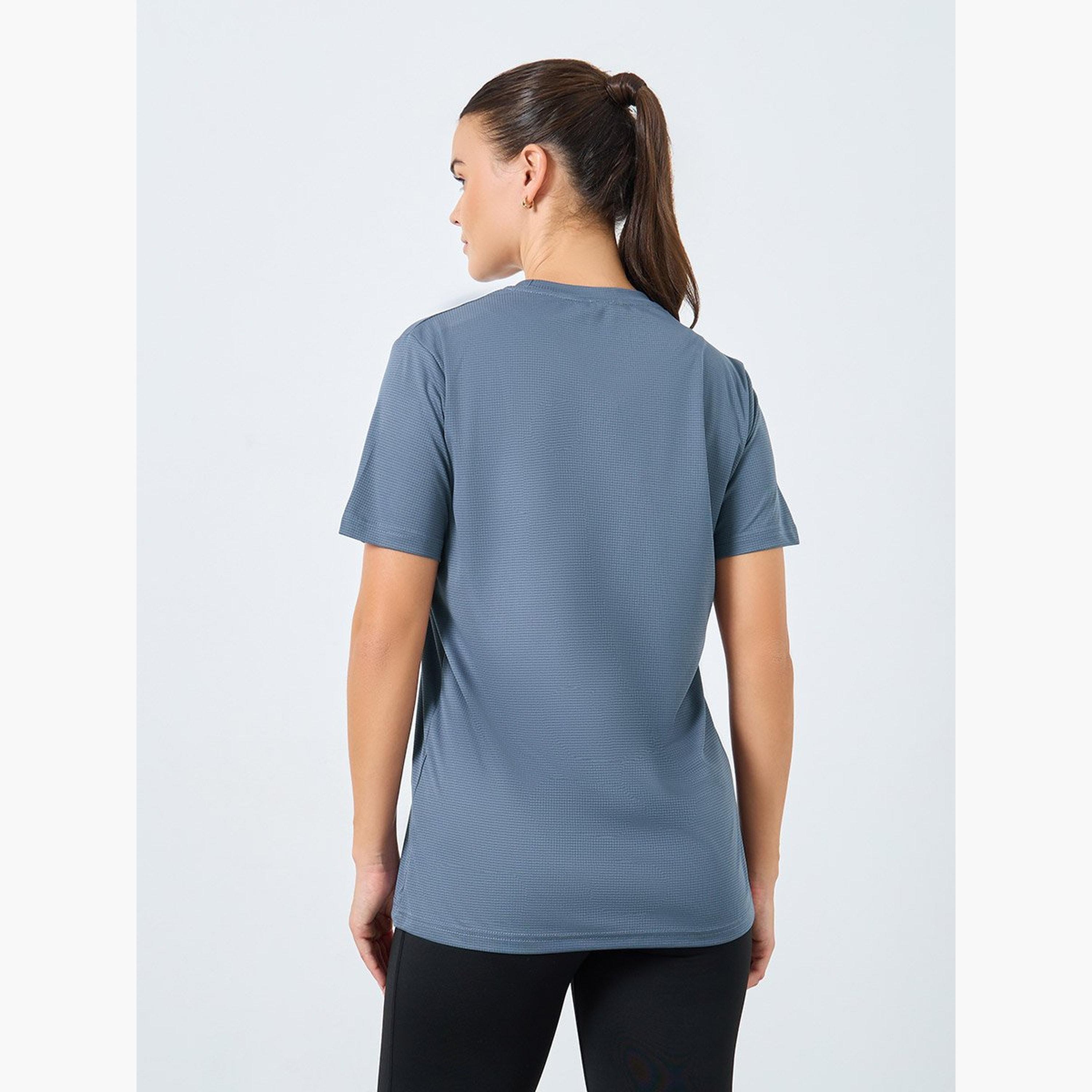 Styli Reflective Text Basic Short Sleeves Top-women-clothing-sportswearandactivewear-tshirtsandvests-image-5