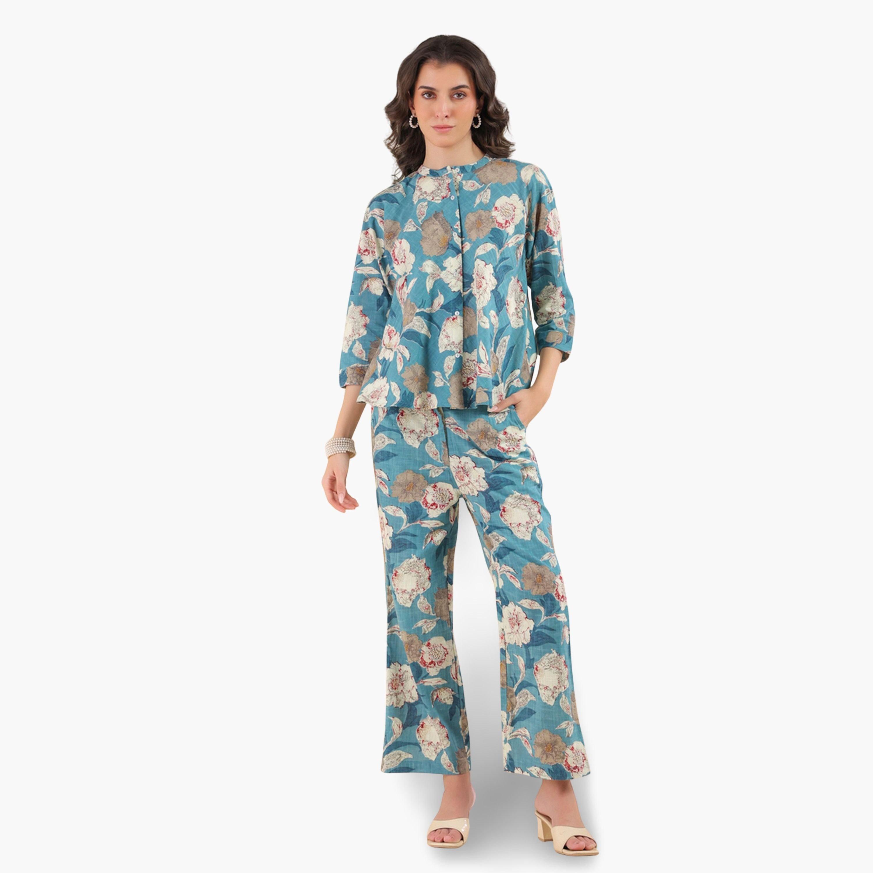 طقم نسائي من بلوزة بياقة ماندارين وبنطال-women-clothing-coordsets-image-1