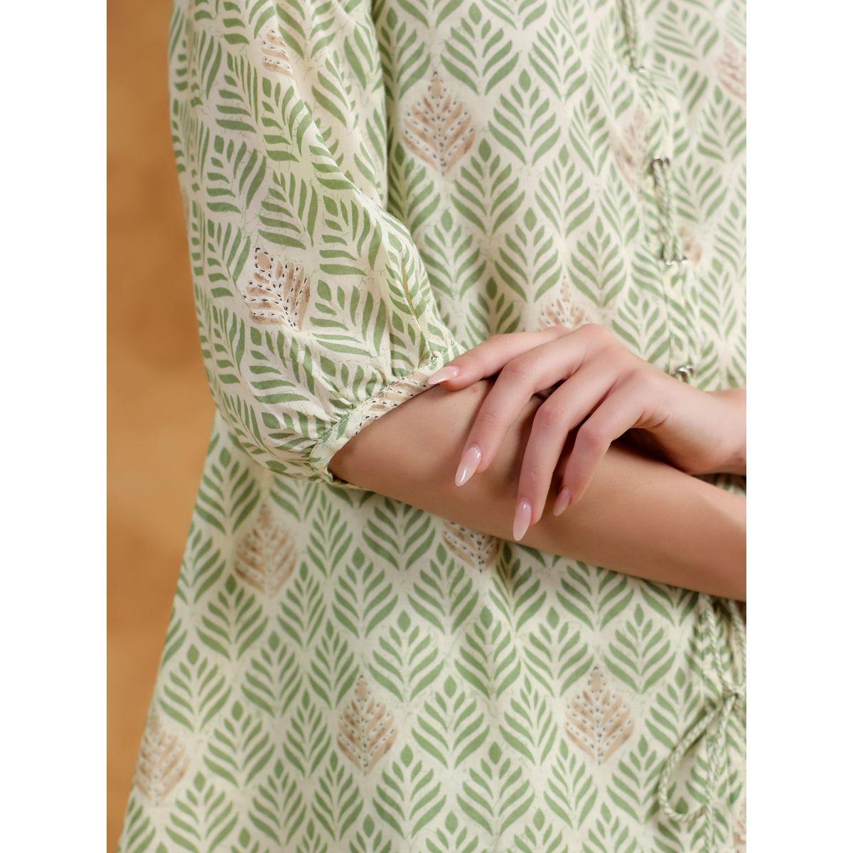 Sanskrutihomes Printed V-Neck Top and Pants Co-Ords-women-clothing-coordsets-image-6