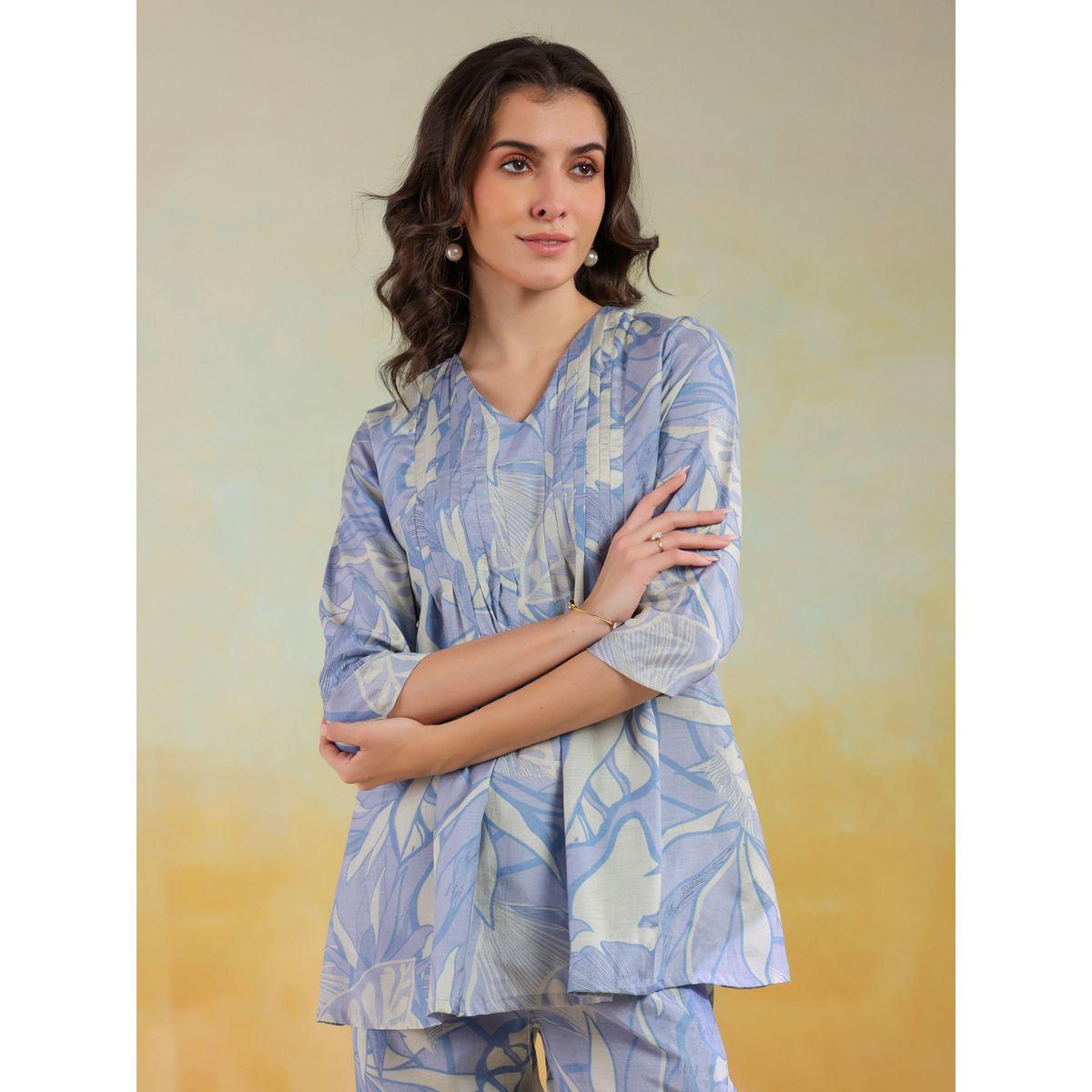 Sanskrutihomes All-Over Print V Neck Tunic and Trousers Co-Ords-women-clothing-coordsets-image-4
