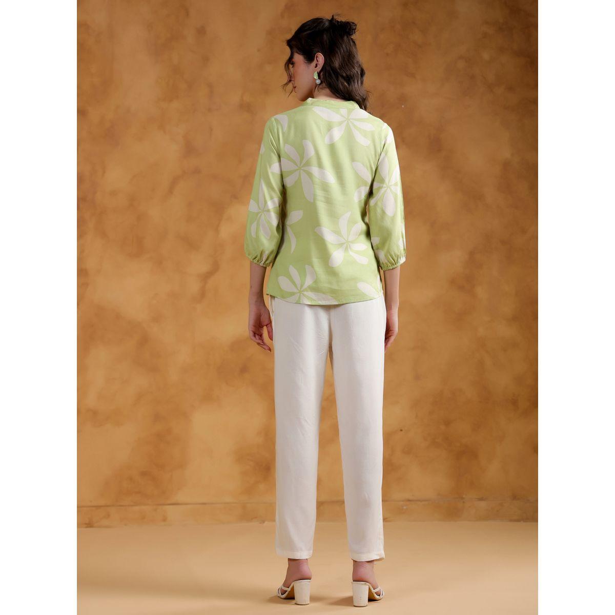 طقم منسق من بنطال وبلوزة بطبعة زهور-women-clothing-coordsets-image-2