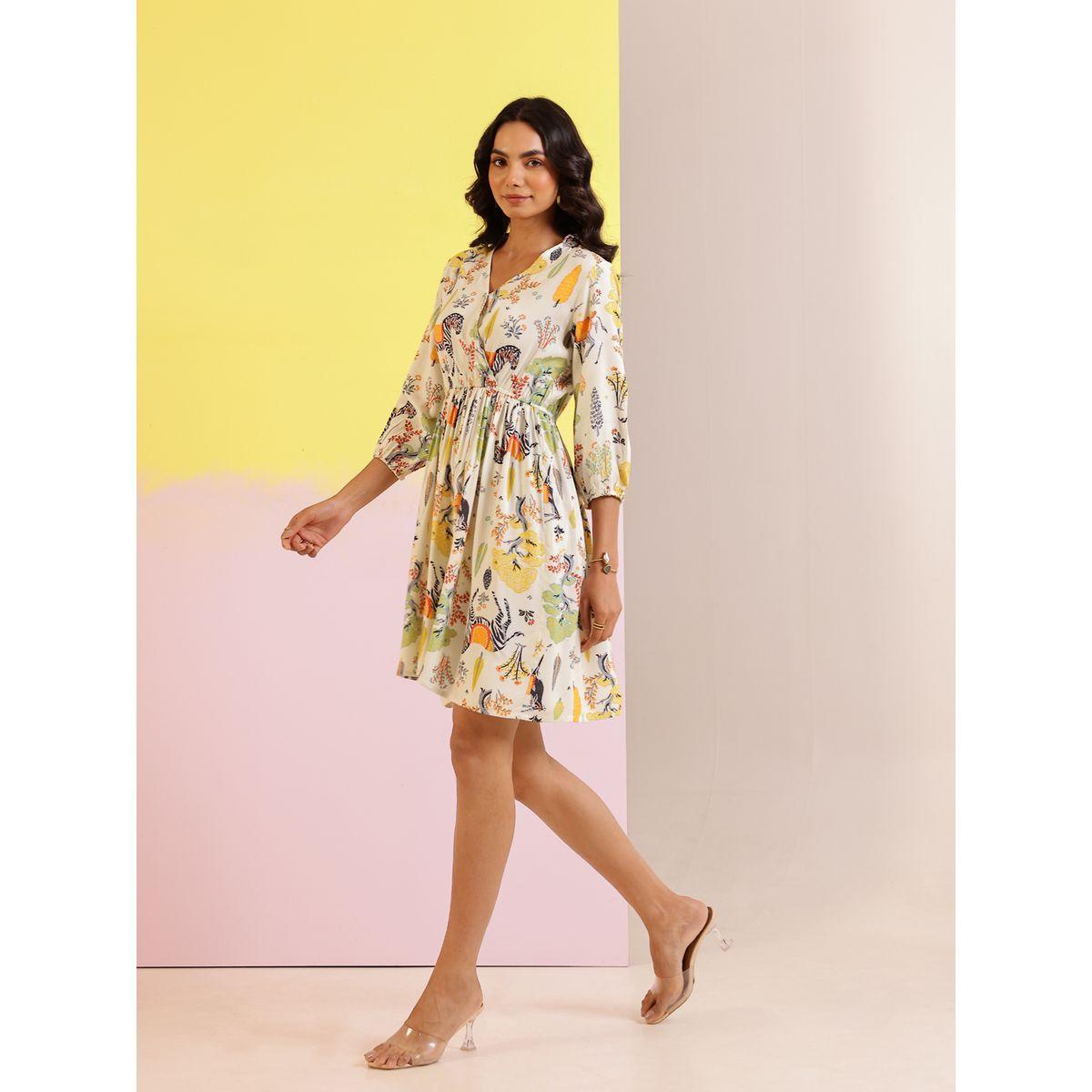 فستان قصير مطبع بزهور مع حافة واسعة-women-clothing-dresses-image-3