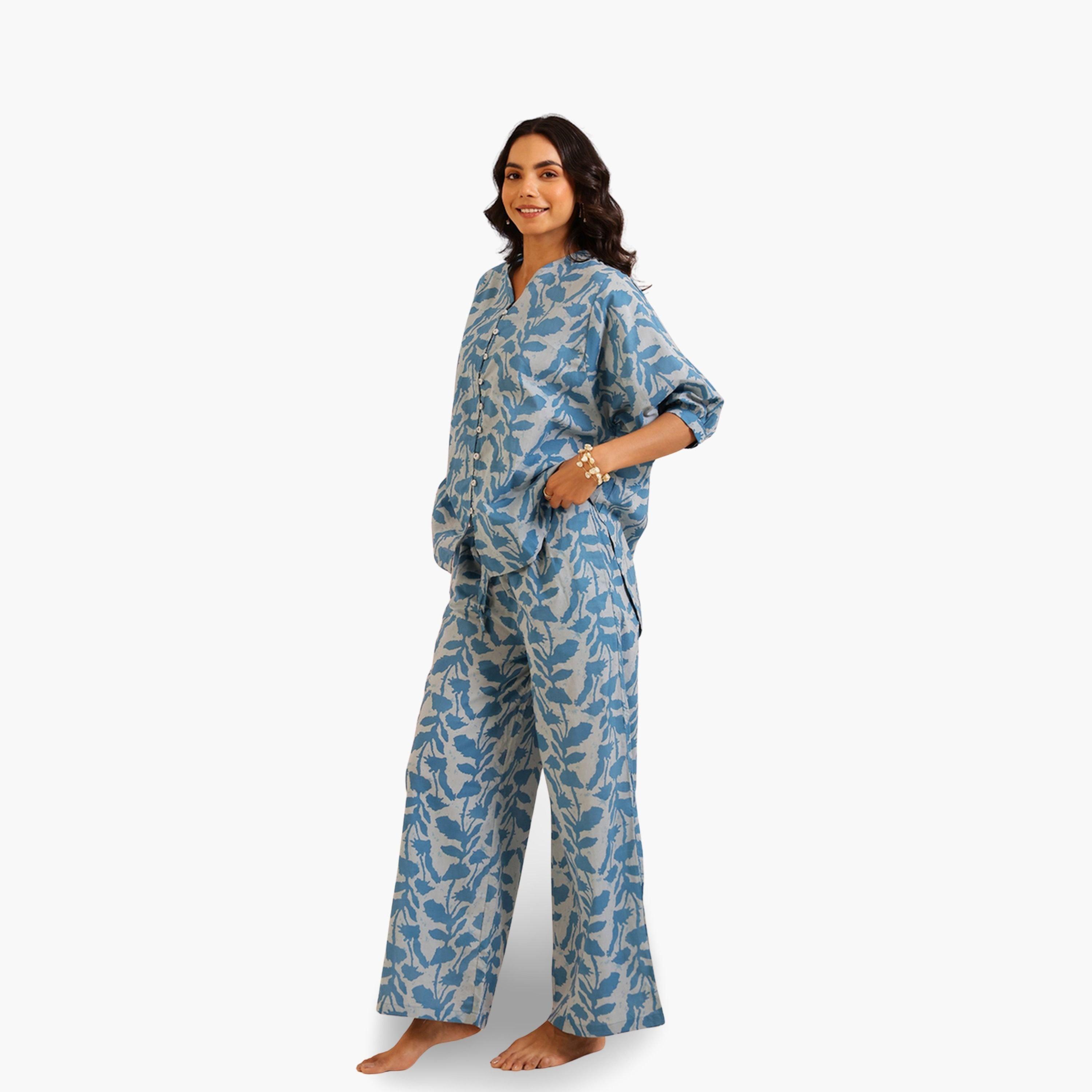 طقم بيجاما نسائي من بلوزة وبنطال قطن بطبعة زهور-women-clothing-nightwear-pyjamas-longsets-image-4
