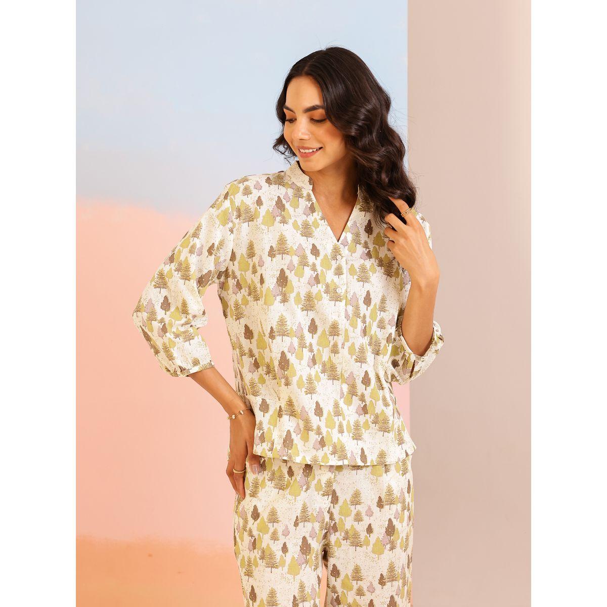 طقم بيجاما من بنطال وبلوزة بطبعة زهور-women-clothing-nightwear-pyjamas-longsets-image-4