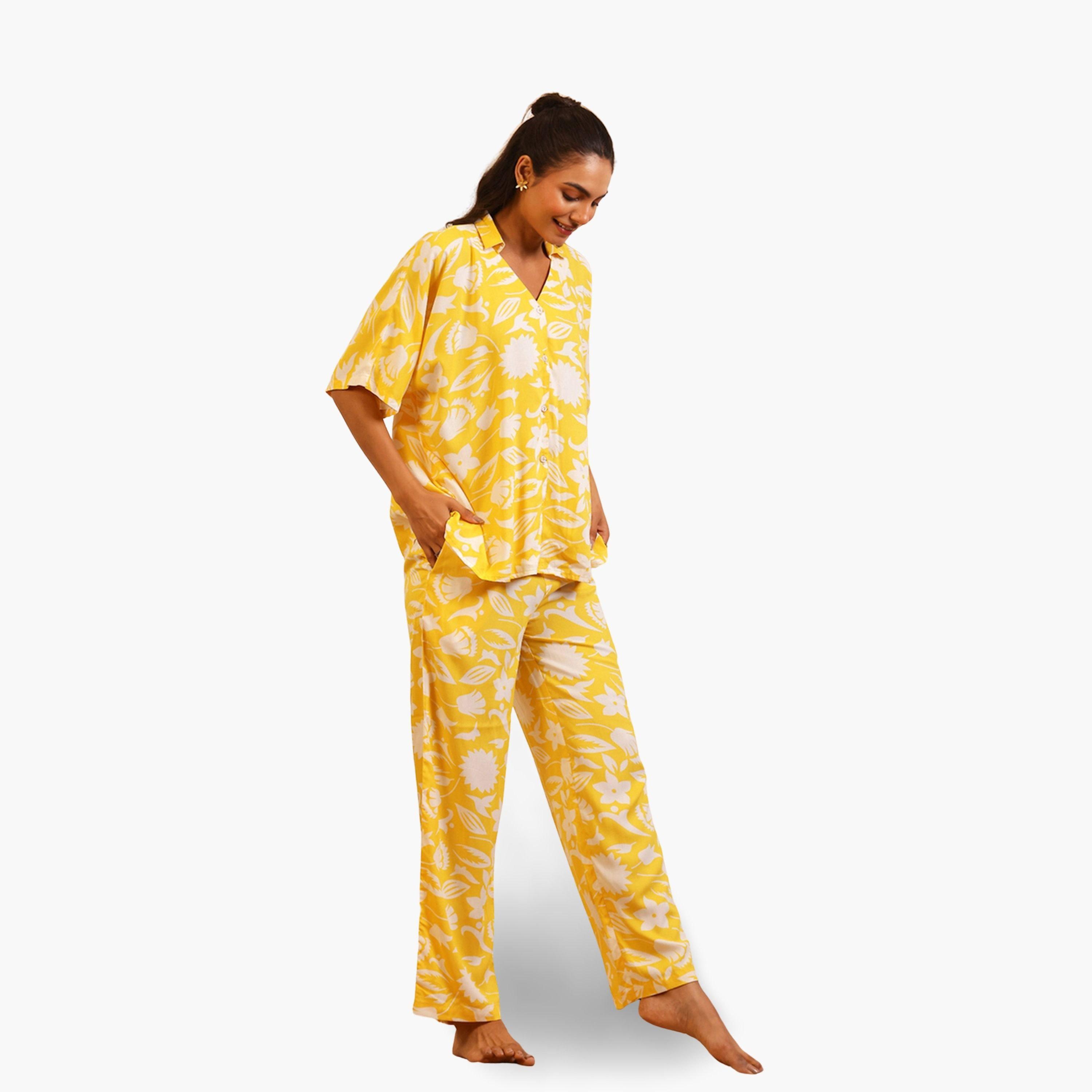 طقم بيجاما نسائي من بلوزة وبنطال بطبعة زهور-women-clothing-nightwear-pyjamas-longsets-image-3