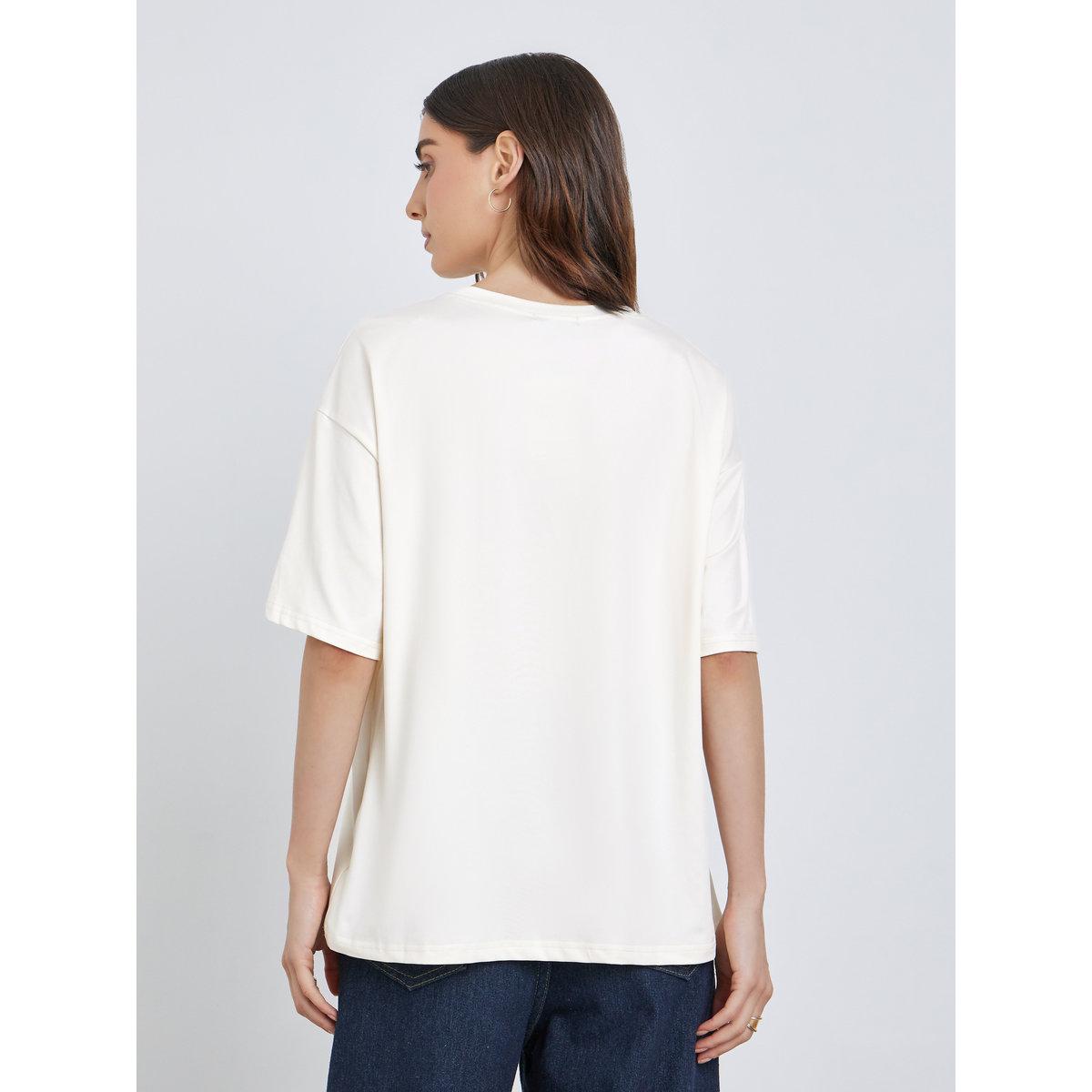 Styli Graphic Print Oversized Round Neck T-Shirt-women-clothing-tshirts-image-4