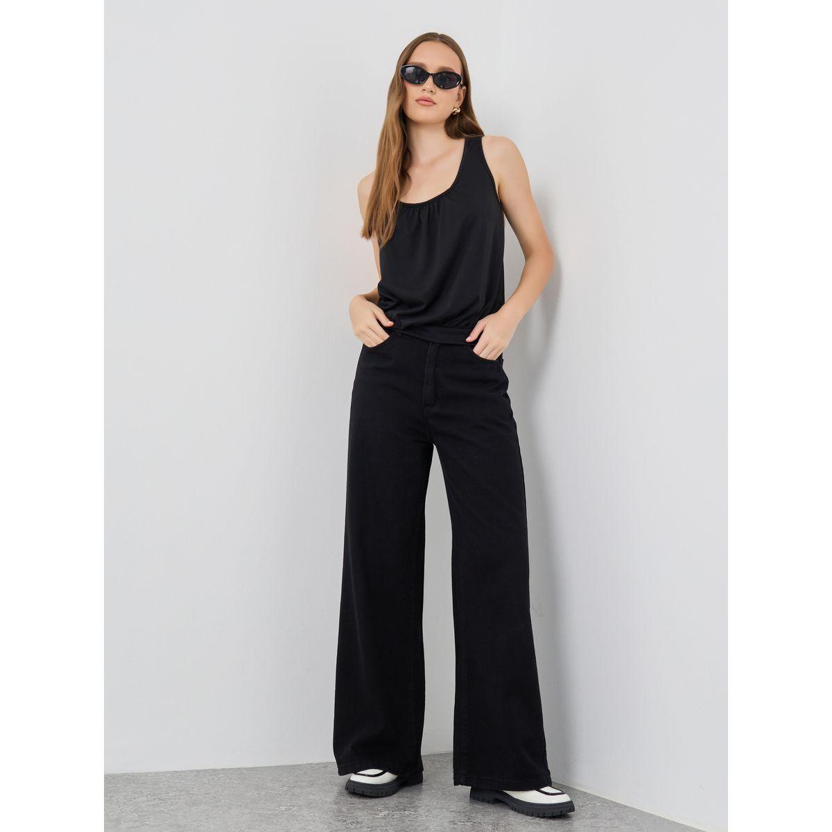 Styli Solid Ruched Detail Tank Top-women-clothing-tshirts-image-2