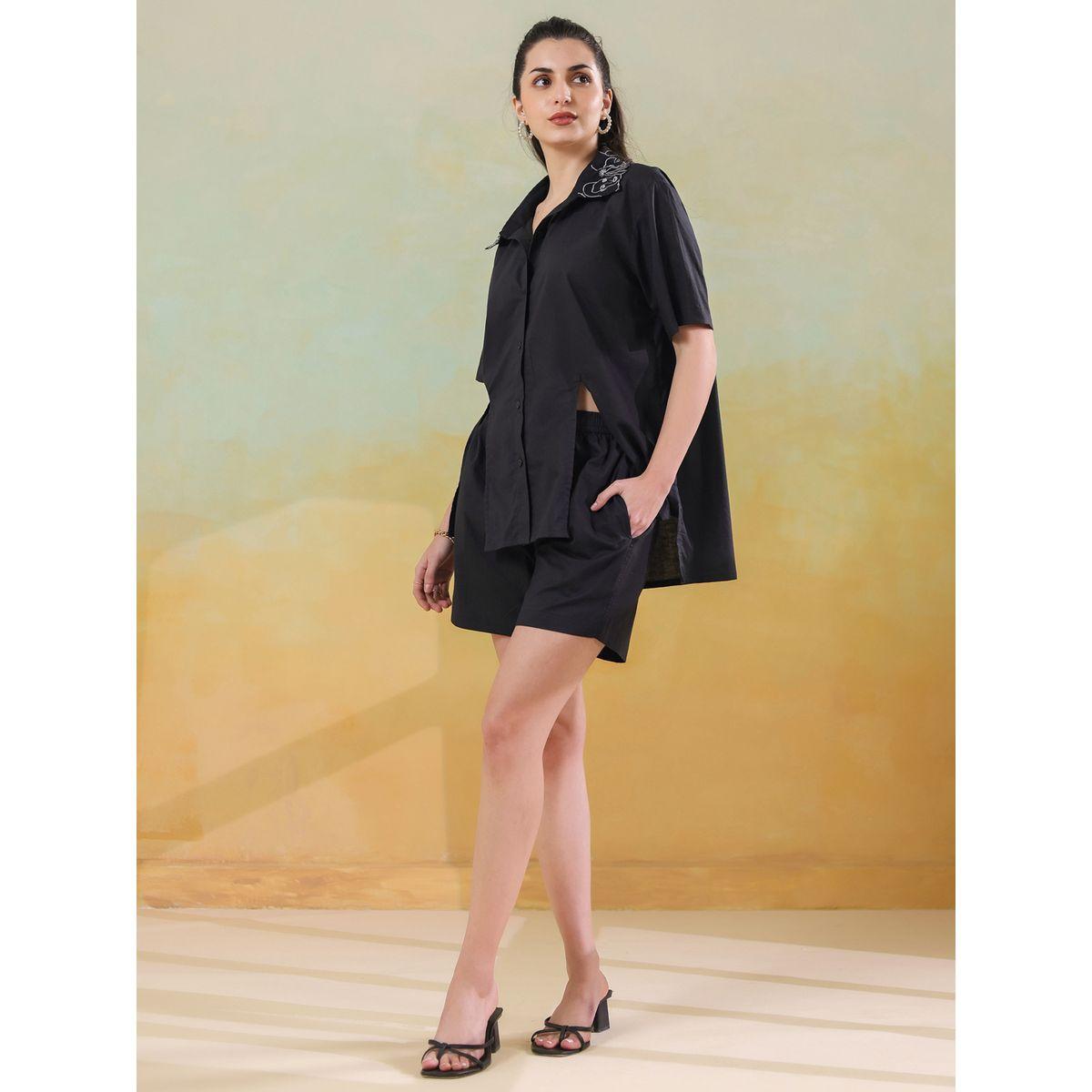 مجموعة من شورت وبلوزة سادة بأكمام قصيرة-women-clothing-coordsets-image-3