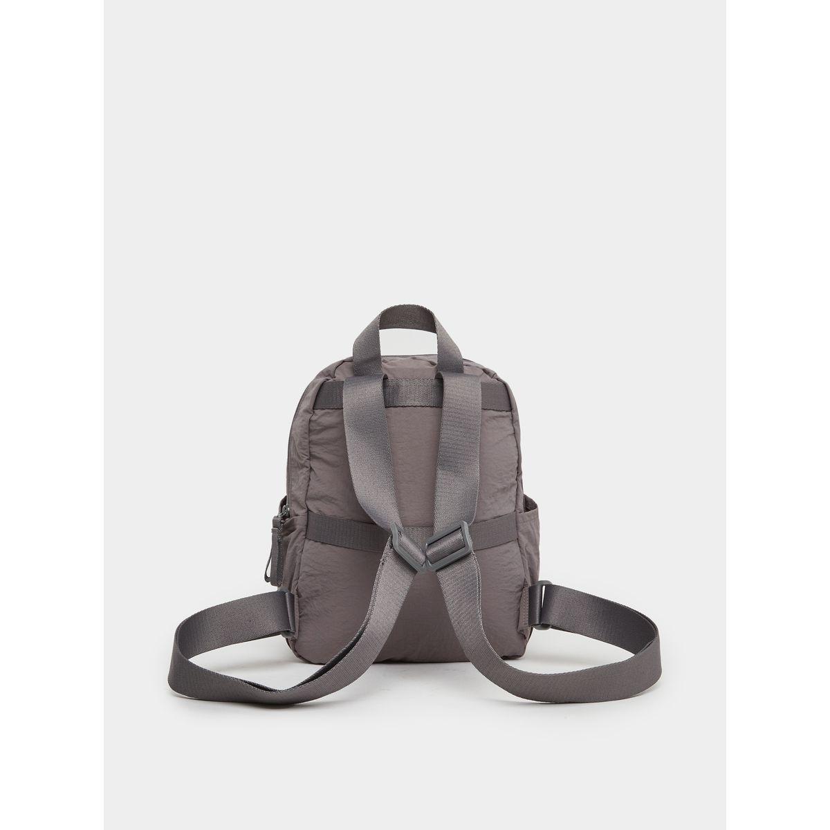 شنطة ظهر سادة بتفاصيل جيب جانبي-women-bagsandwallets-backpacks-image-2