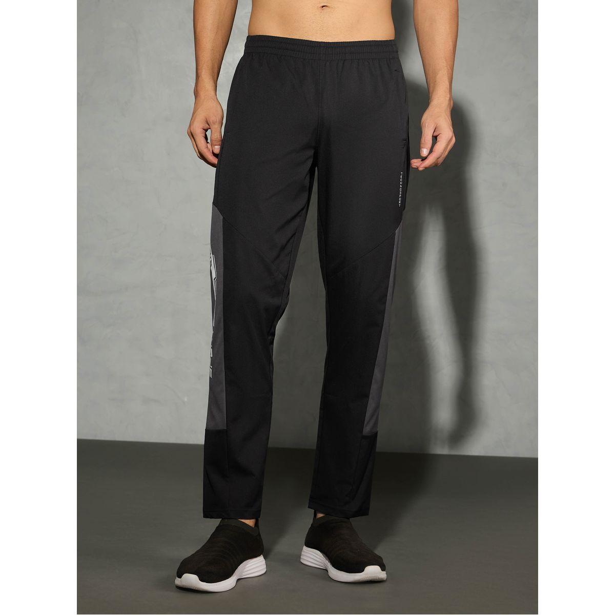 بنطال رياضي بقصة مريحة-men-clothing-bottoms-joggers-image-4