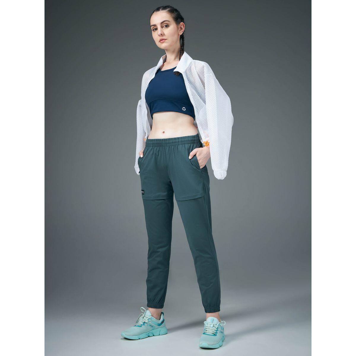 جوغر سادة بنسيج قابل للتمدد في 4 اتجاهات-women-clothing-sportswearandactivewear-bottoms-image-4