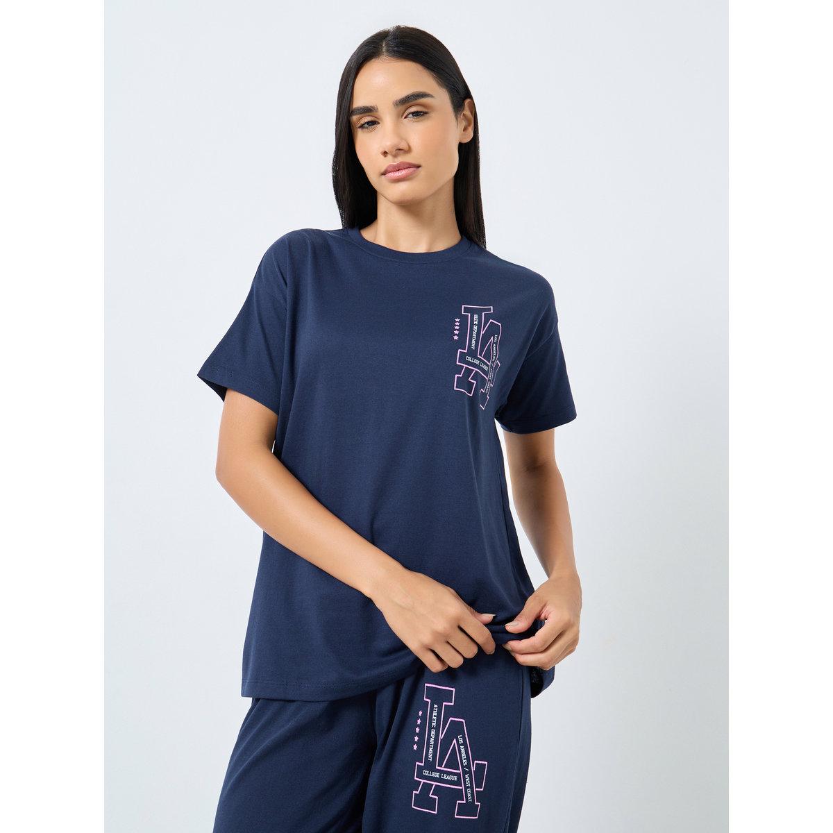 Styli LA Graphic Dropped Shoulder T-Shirt and Pyjama Set-women-clothing-nightwear-pyjamas-longsets-image-3