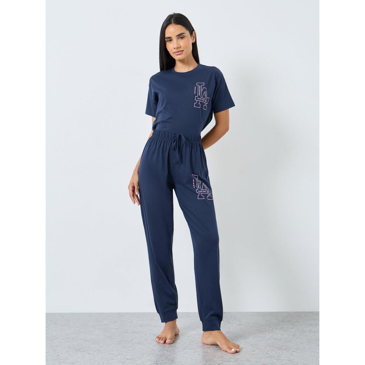Styli LA Graphic Dropped Shoulder T-Shirt and Pyjama Set-women-clothing-nightwear-pyjamas-longsets-image-5