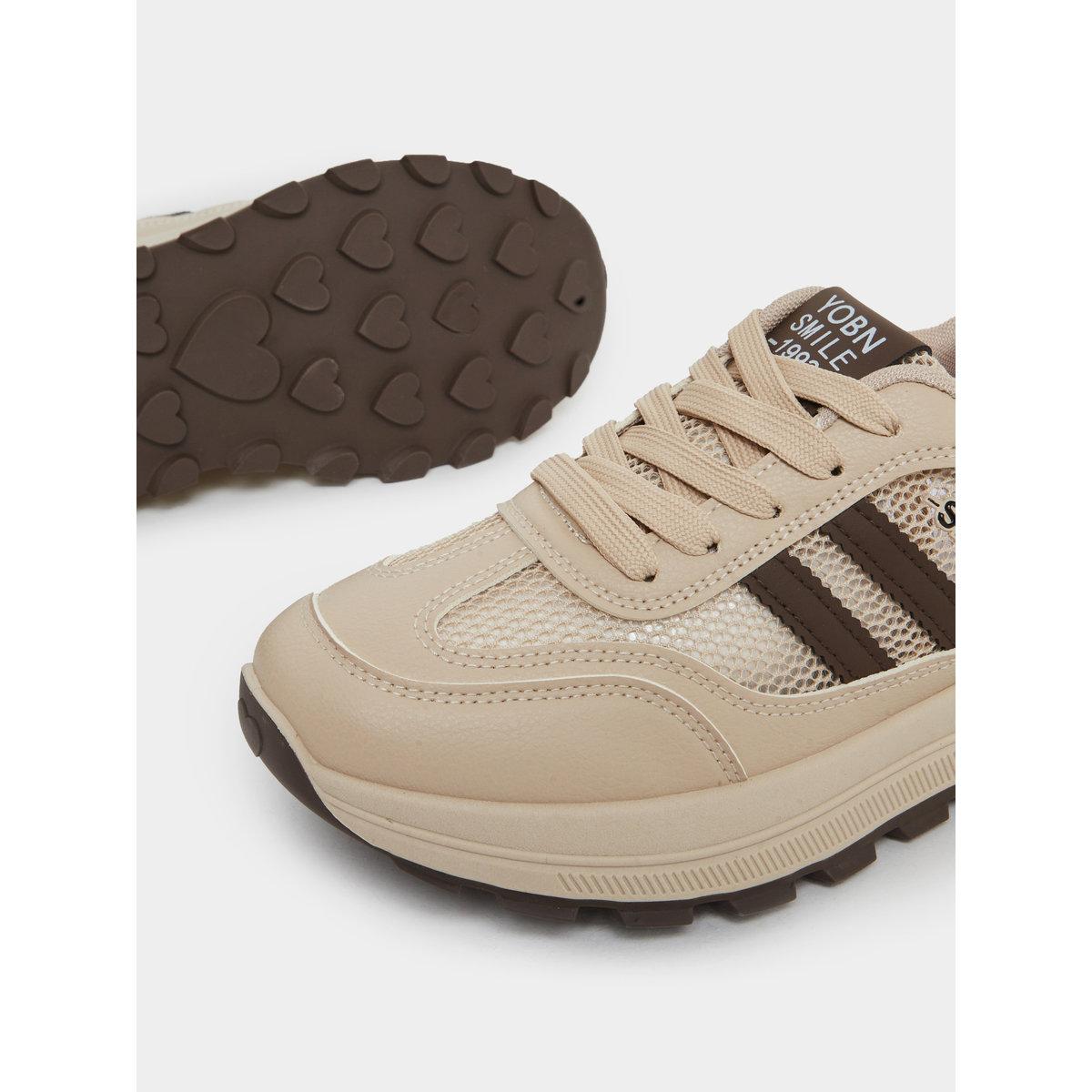 حذاء سنيكرز مخطط-women-shoes-sneakers-image-3