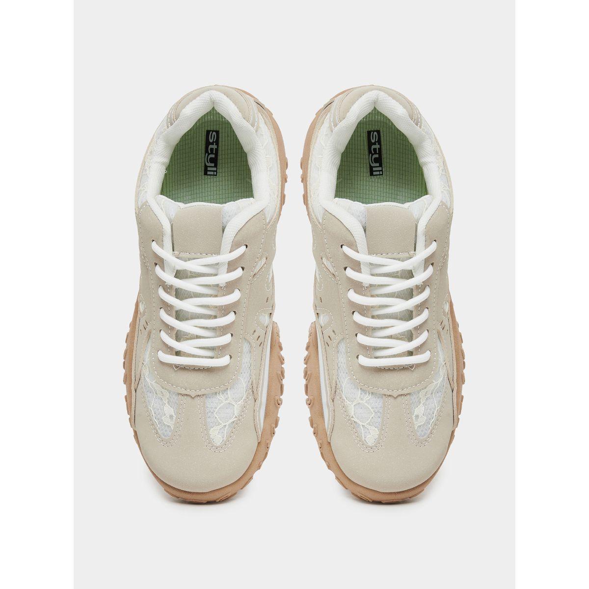 حذاء سنيكرز بتفاصيل دانتيل ورباط غلق-women-shoes-sneakers-image-5