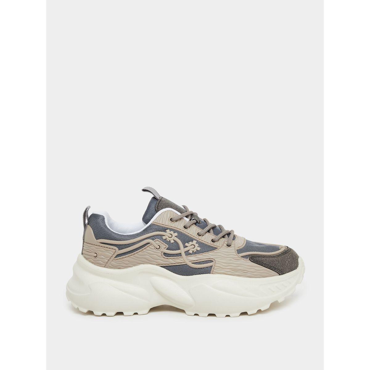 حذاء سنيكرز بنعل شانكي-women-shoes-sneakers-image-6