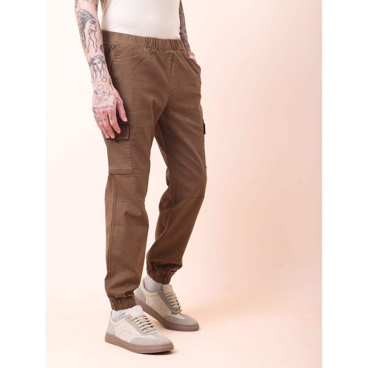 جوغر سادة بتفاصيل جيوب كارجو-men-clothing-bottoms-joggers-image-6