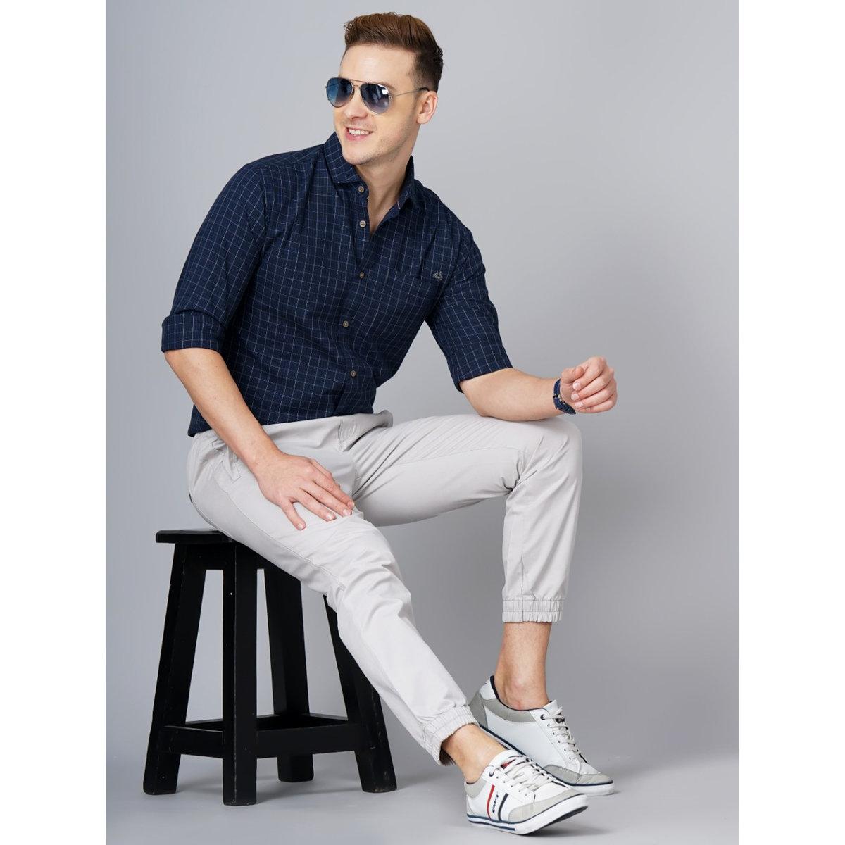 قميص بقصة سليم فت وياقة سبريد-men-clothing-shirts-image-2