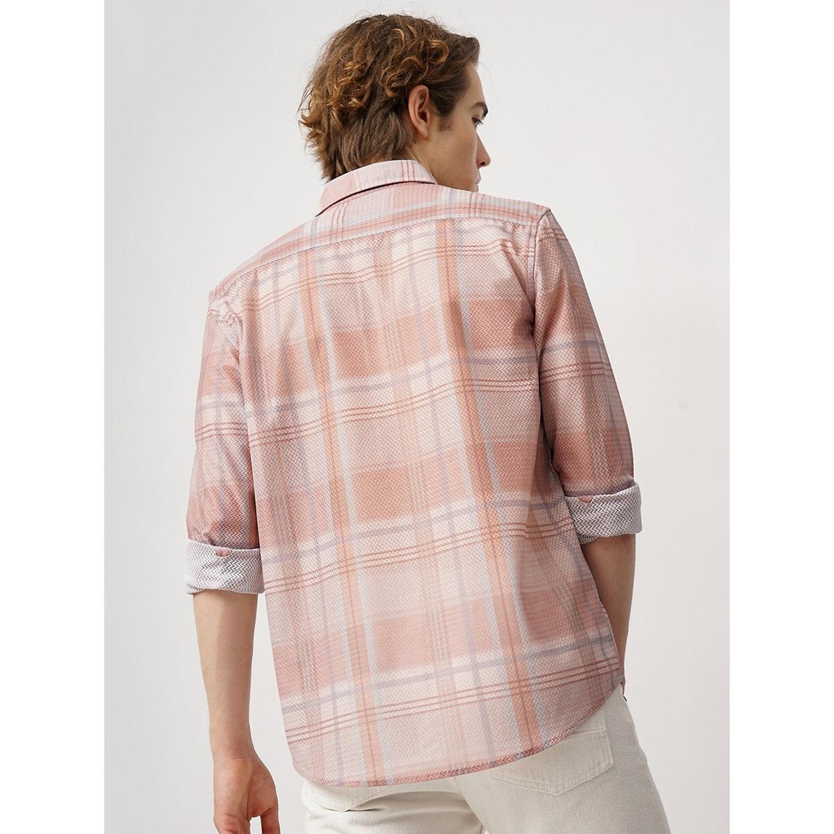 قميص بقصة عادية وجيب على الصدر-men-clothing-shirts-image-7