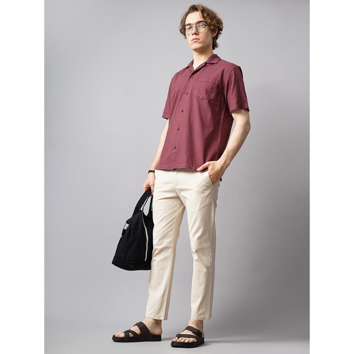 قميص سادة بقصة عادية وأكمام قصيرة-men-clothing-shirts-image-5