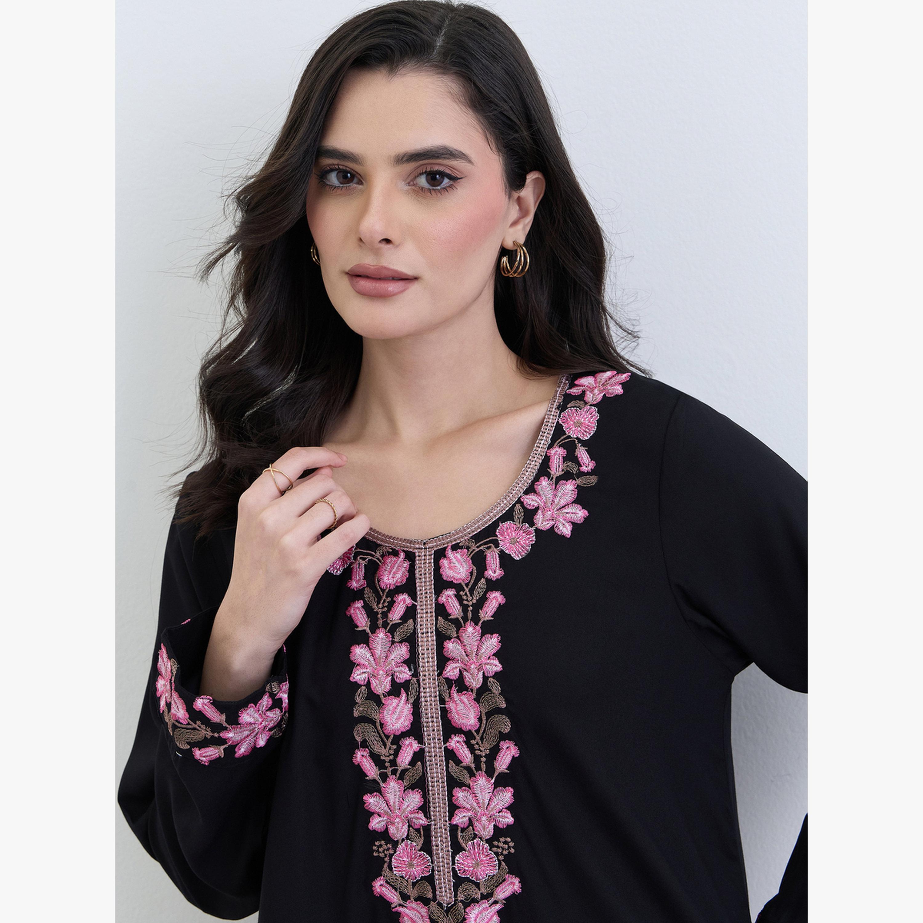 Styli Black Embroidered A-Line Jalabiya-women-arabicclothing-jalabiyas-image-4