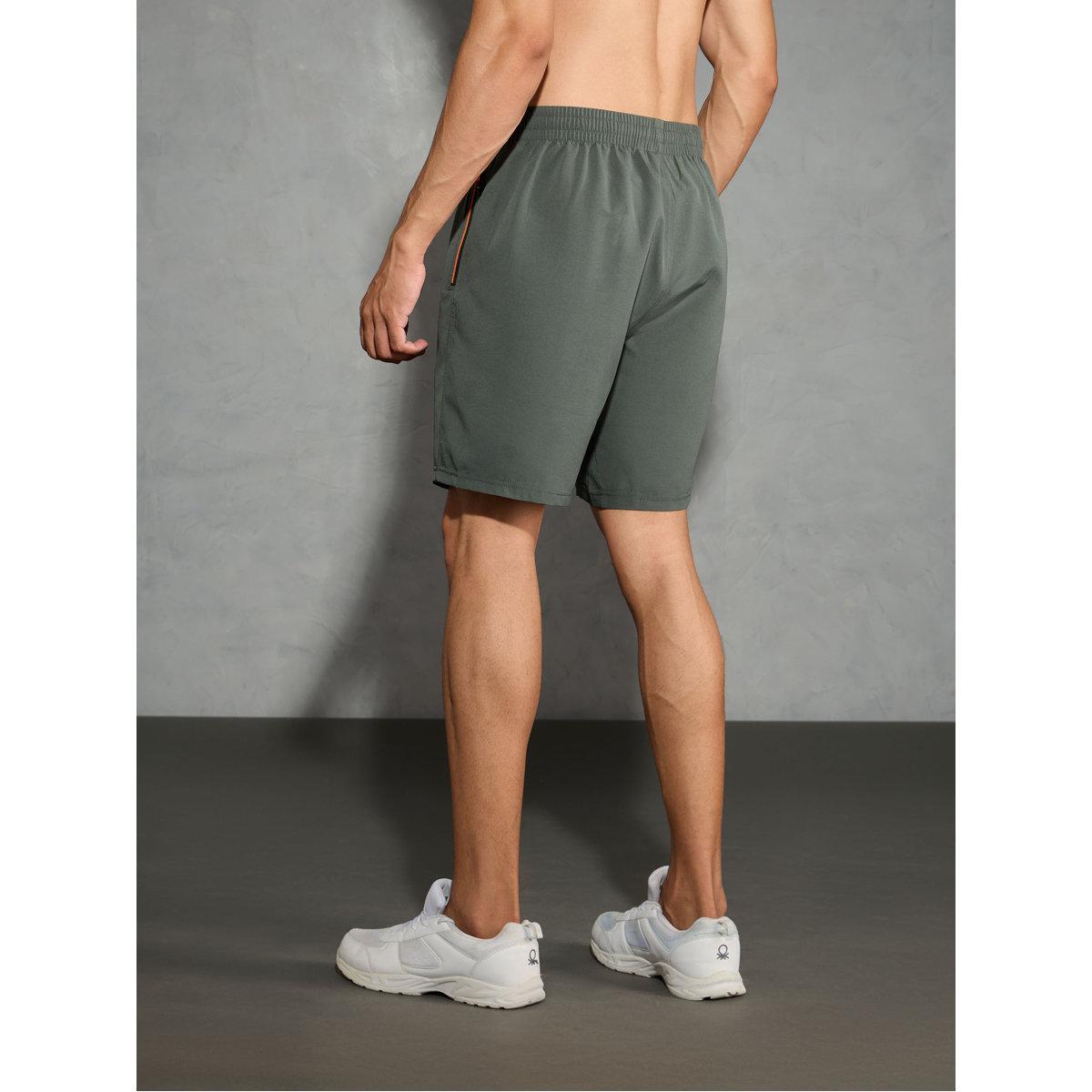 شورت سادة بقصة سليم فيت-sports-men-clothing-bottoms-shorts-image-1
