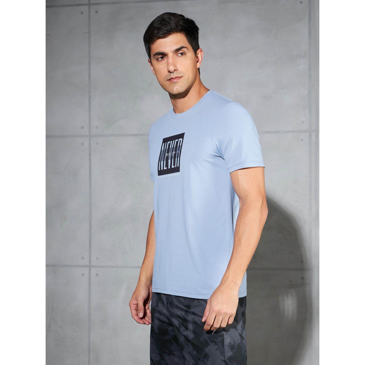 تيشيرت بقصة سليم فيت وياقة دائرية-men-clothing-tshirtsandpolos-tshirts-image-2