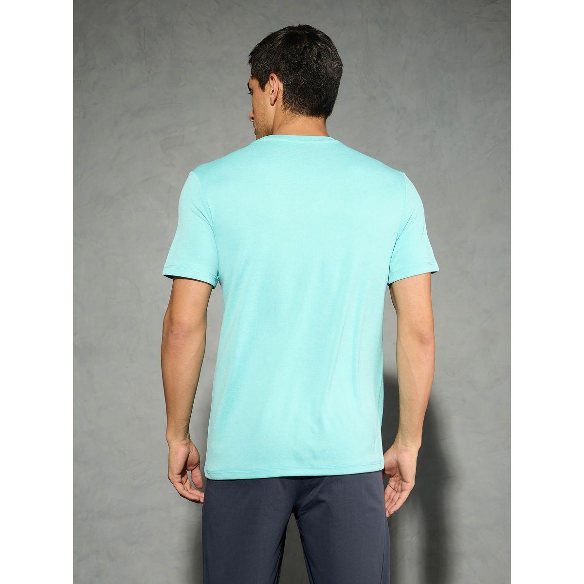 تيشيرت بقصة سليم فيت وياقة دائرية-men-clothing-tshirtsandpolos-tshirts-image-4