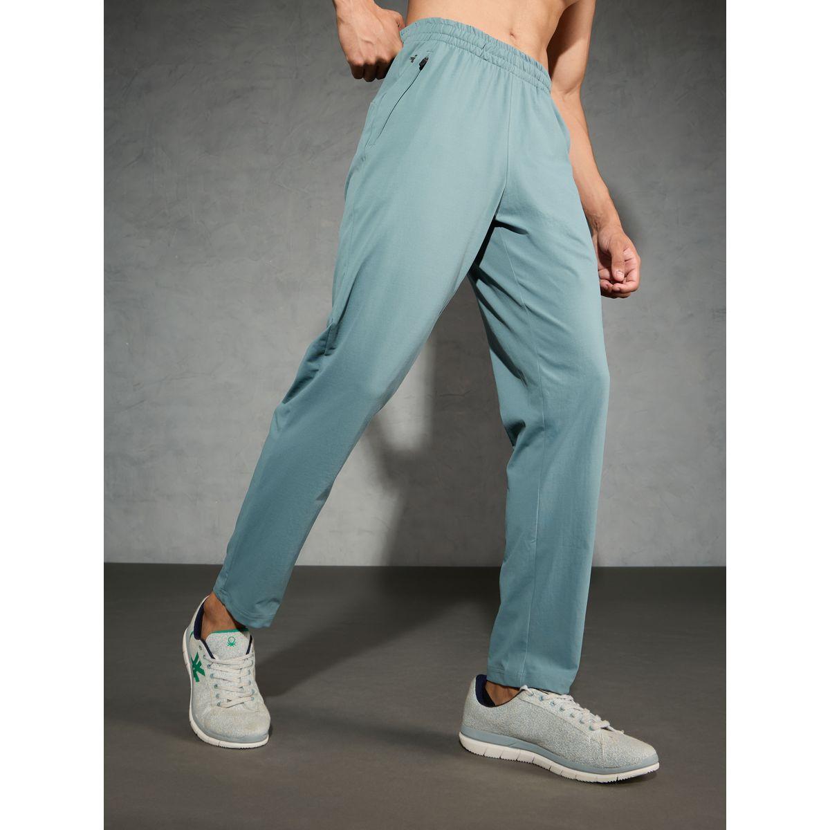 بنطال رياضي سادة بقصة مريحة-men-clothing-bottoms-joggers-image-2