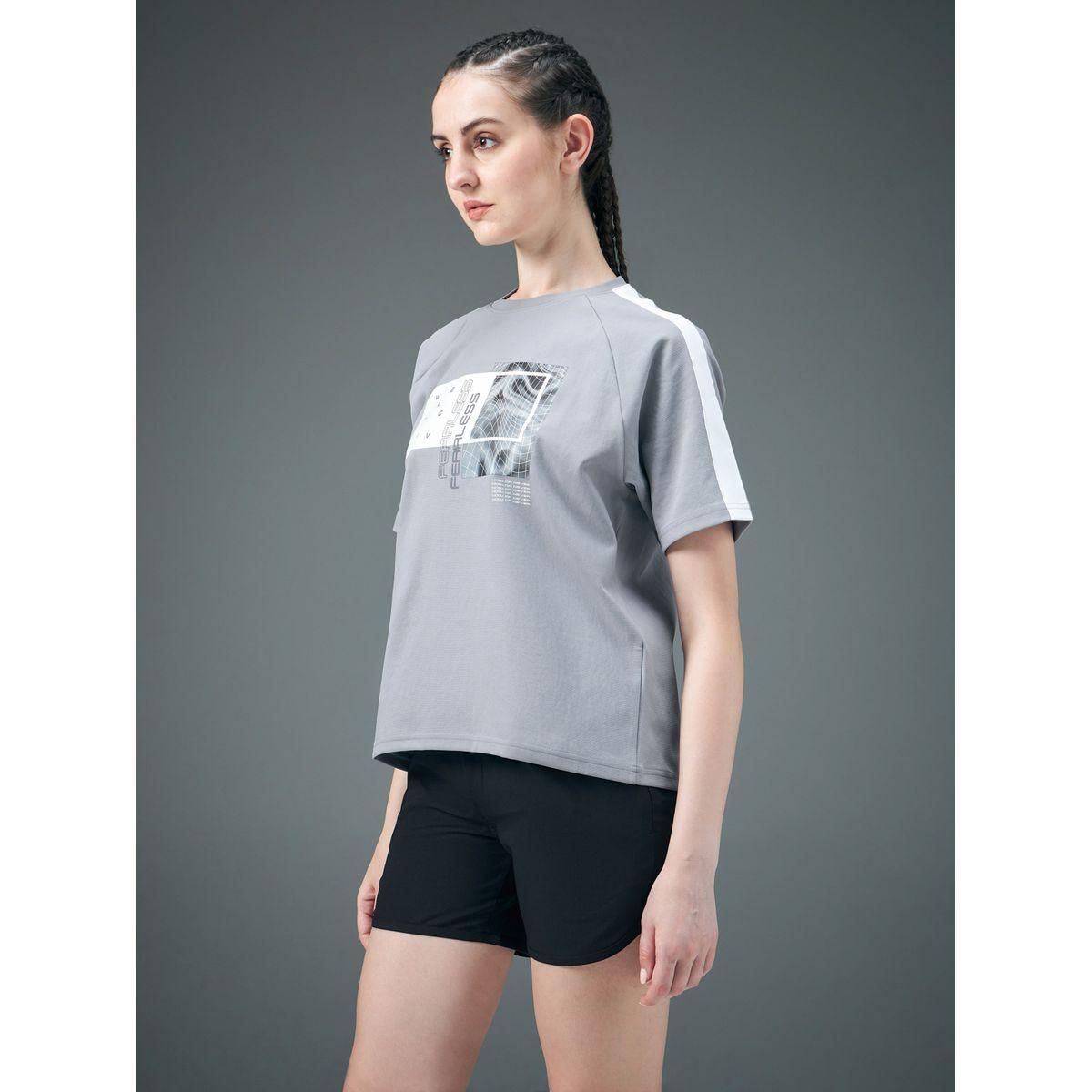 تيشيرت قصير بطبعة جرافيك وياقة دائرية-women-clothing-tshirts-image-2