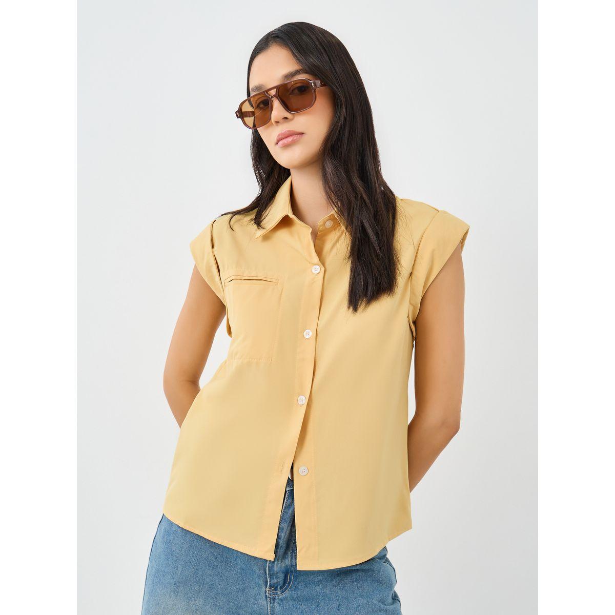 بلوزة سادة بأكمام كاب وياقة مع أزرار-women-clothing-shirtsandblouses-shirts-image-1