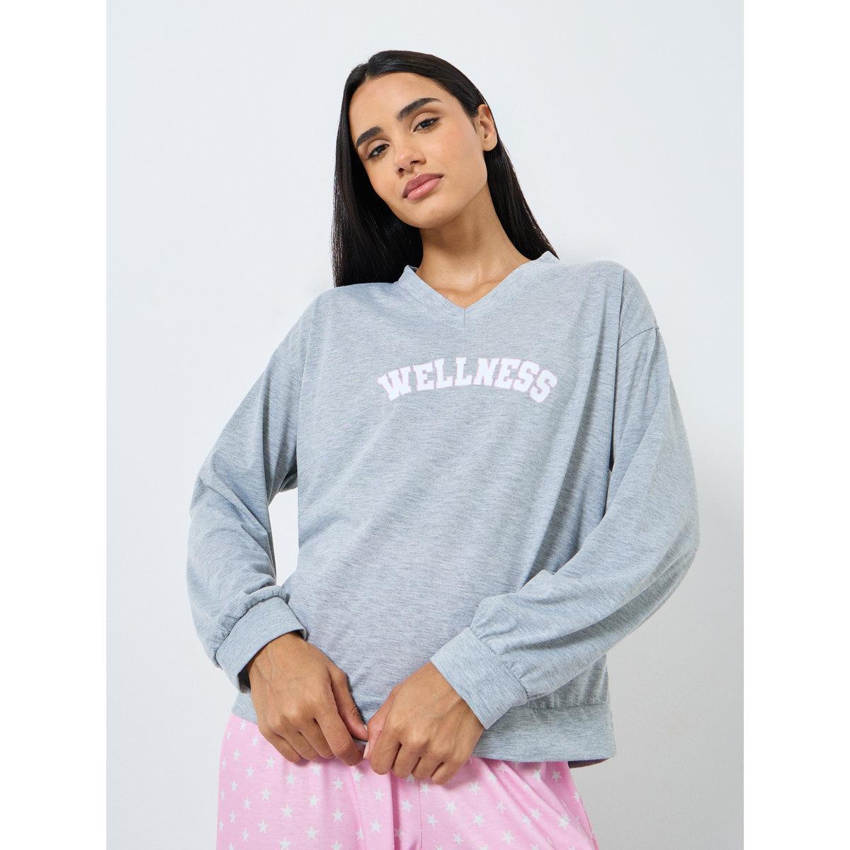 Styli V Neck Wellness Slogan Print T-Shirt and Star Pyajama Set-women-clothing-nightwear-pyjamas-longsets-image-2