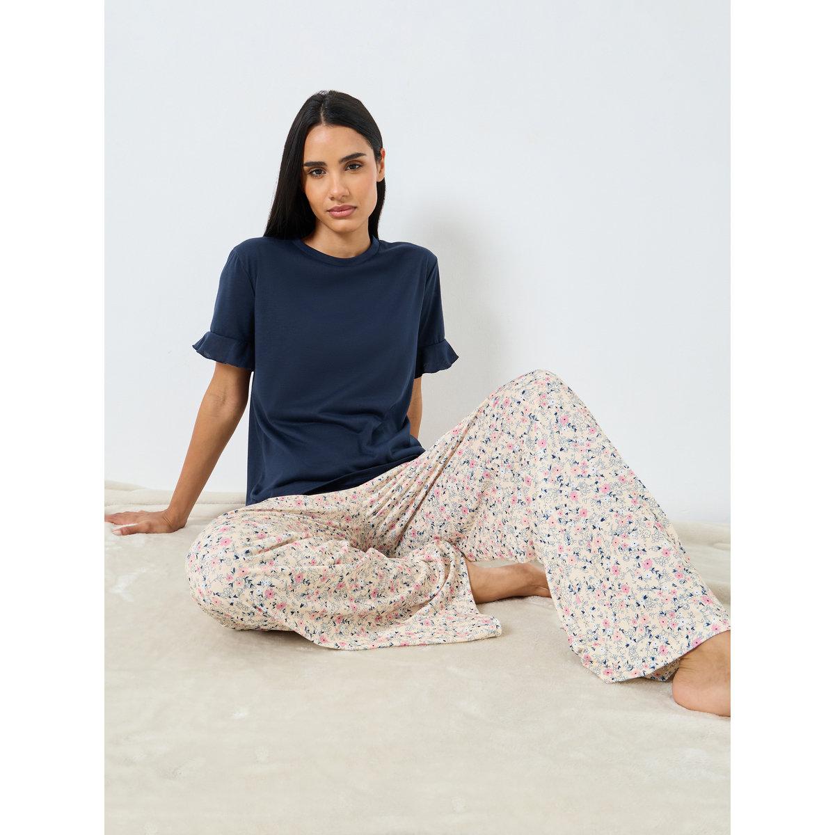 Styli Ruffle Sleeve Solid T-Shirt and Ditsy Floral Pyjama Set-women-clothing-nightwear-pyjamas-longsets-image-1