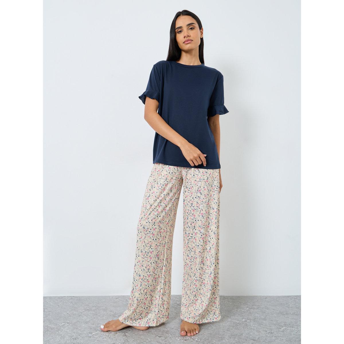 Styli Ruffle Sleeve Solid T-Shirt and Ditsy Floral Pyjama Set-women-clothing-nightwear-pyjamas-longsets-image-2