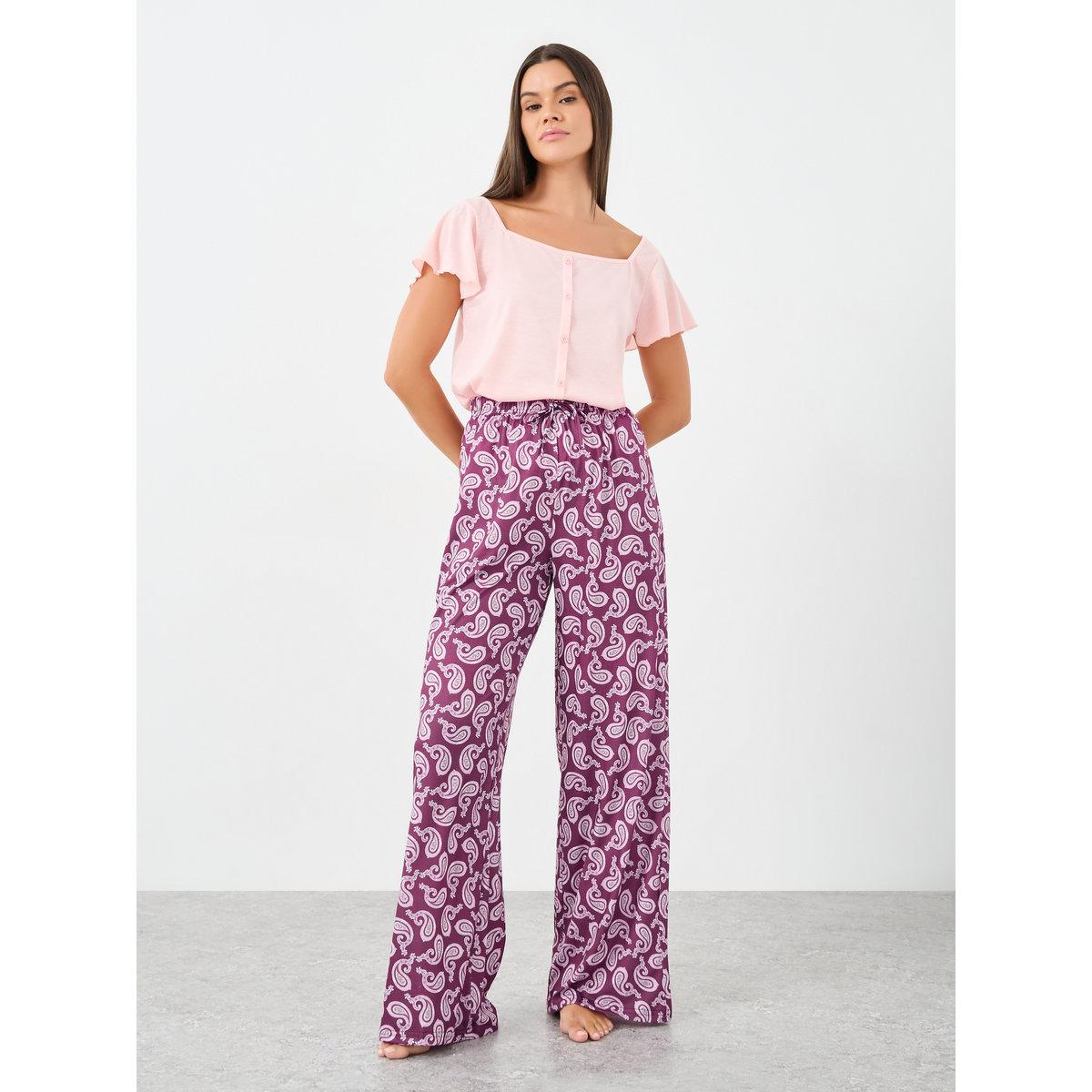 Styli Square Neck Lettuce Hem Top and Paisley Print Pyjama Set-women-clothing-nightwear-pyjamas-longsets-image-3
