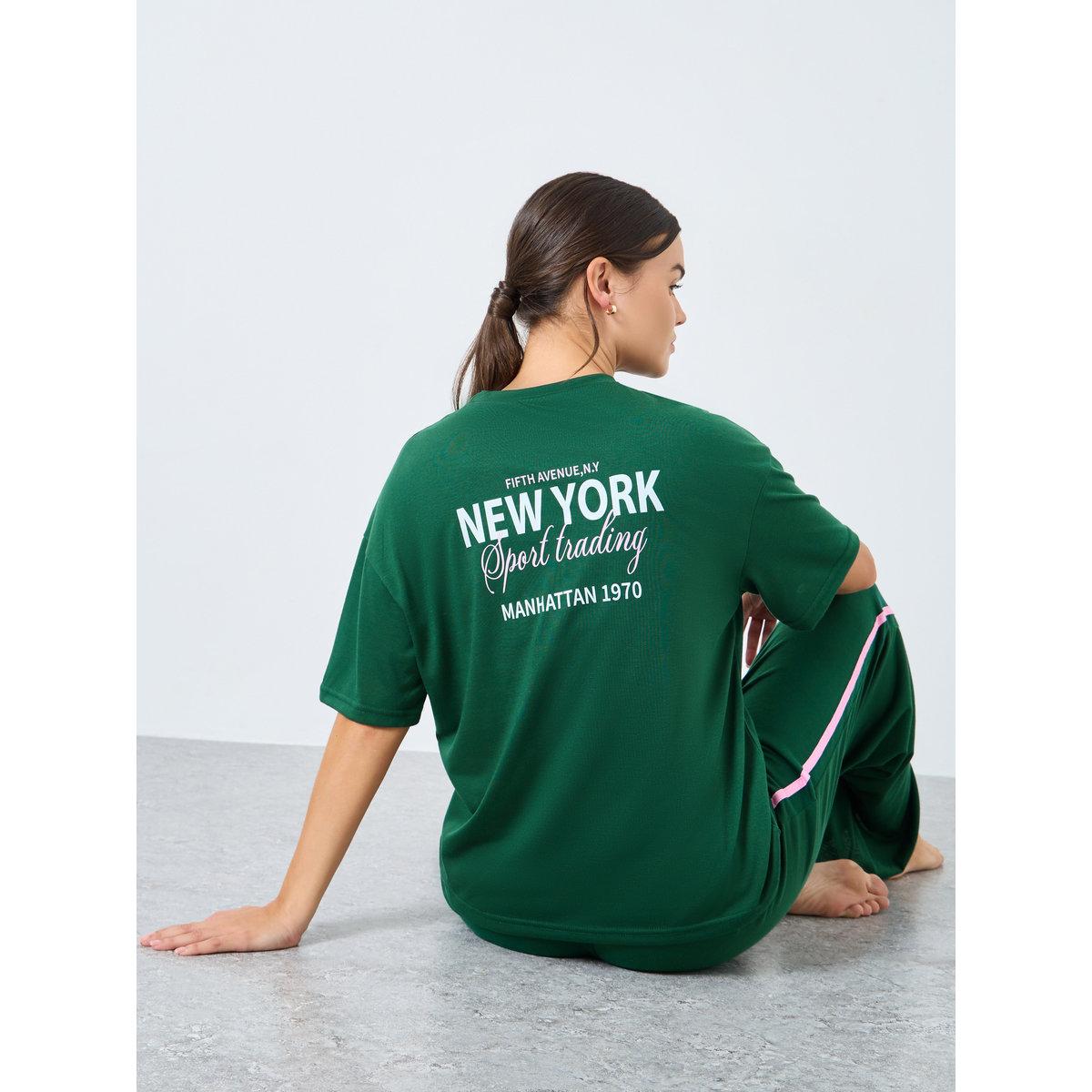 Styli NYC Back Graphic Drop Shoulder T-Shirt and Side Stripe Pyjama Set-women-clothing-nightwear-pyjamas-longsets-image-1
