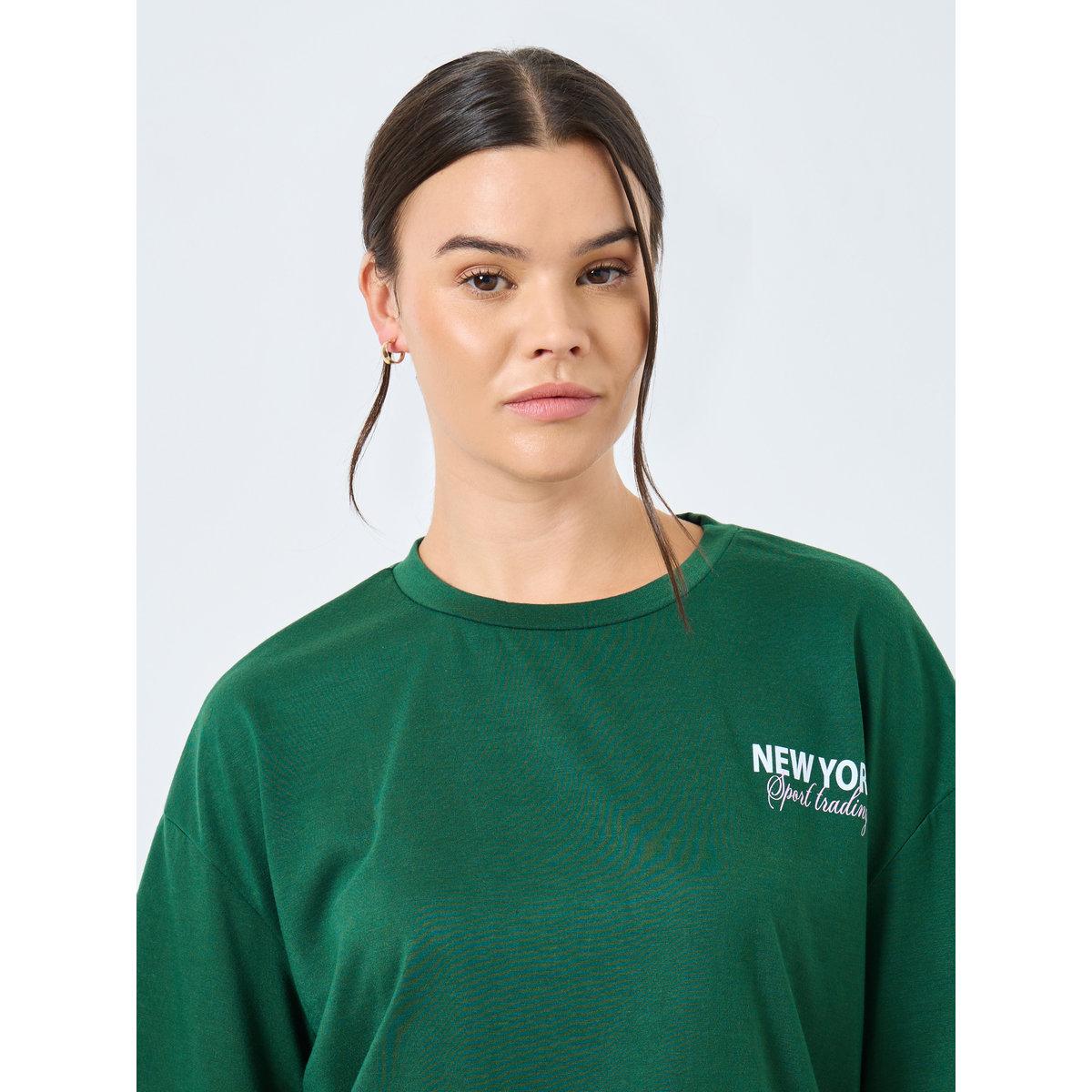 Styli NYC Back Graphic Drop Shoulder T-Shirt and Side Stripe Pyjama Set-women-clothing-nightwear-pyjamas-longsets-image-4