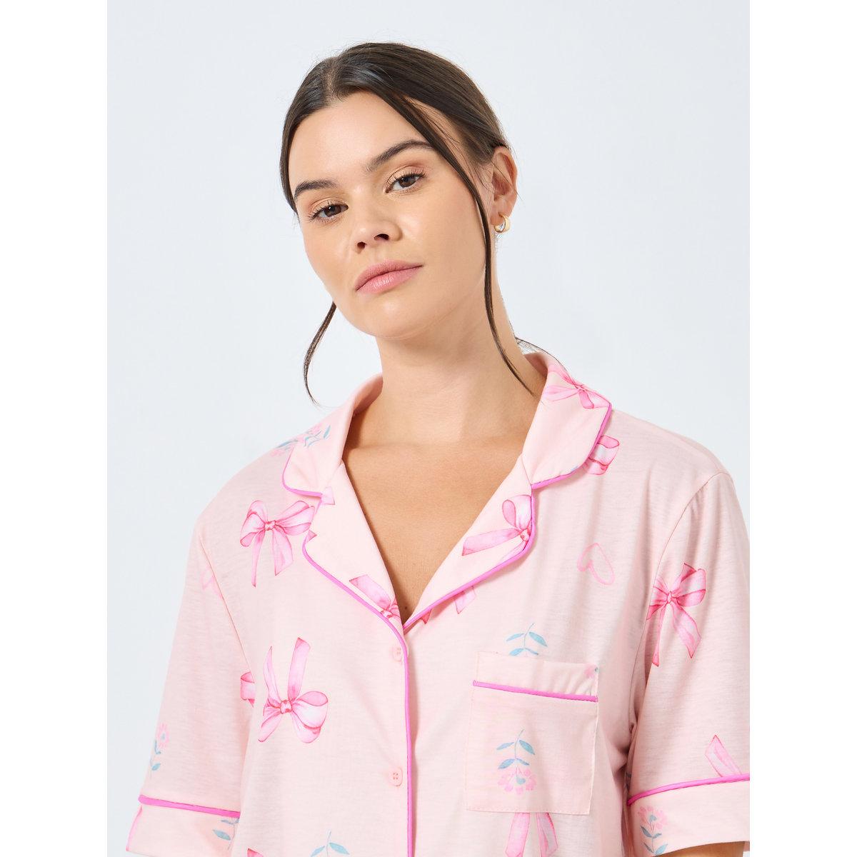 طقم من بنطال بيجاما وبلوزة بطبعة جرافيك-women-clothing-nightwear-pyjamas-longsets-image-4