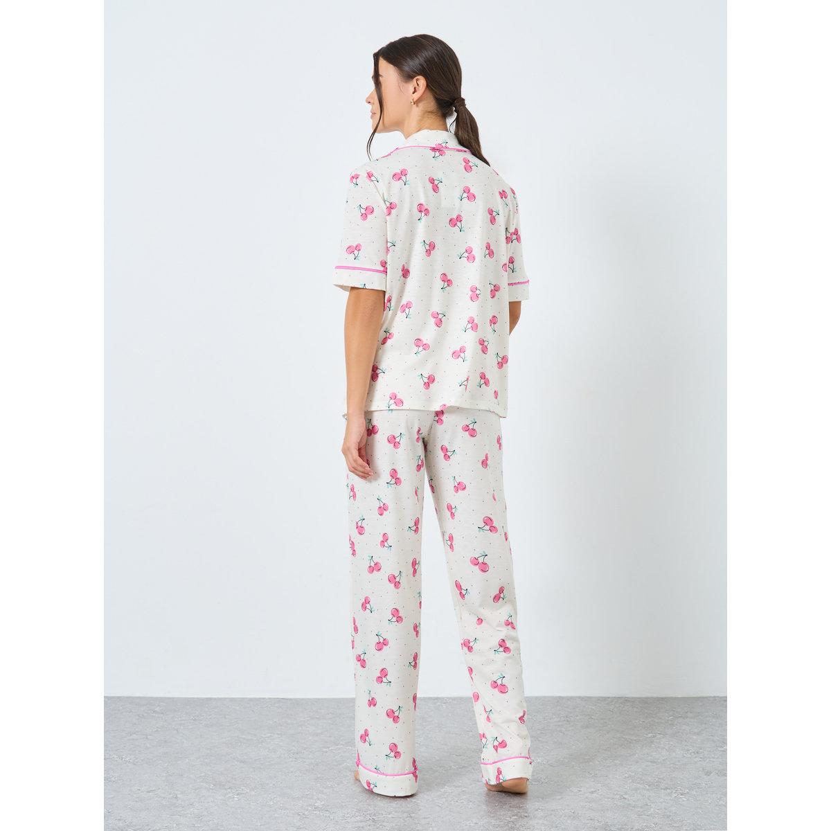 طقم من بنطال بيجاما وبلوزة بطبعة جرافيك-women-clothing-nightwear-pyjamas-longsets-image-4