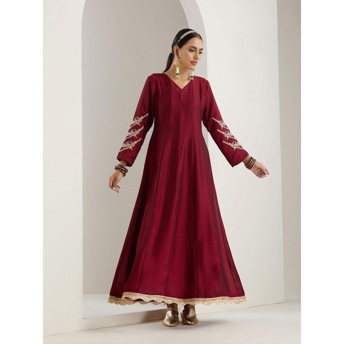 فستان طويل بتفاصيل دانتيل وحافة واسعة-women-clothing-ethnicwear-dresses-image-4